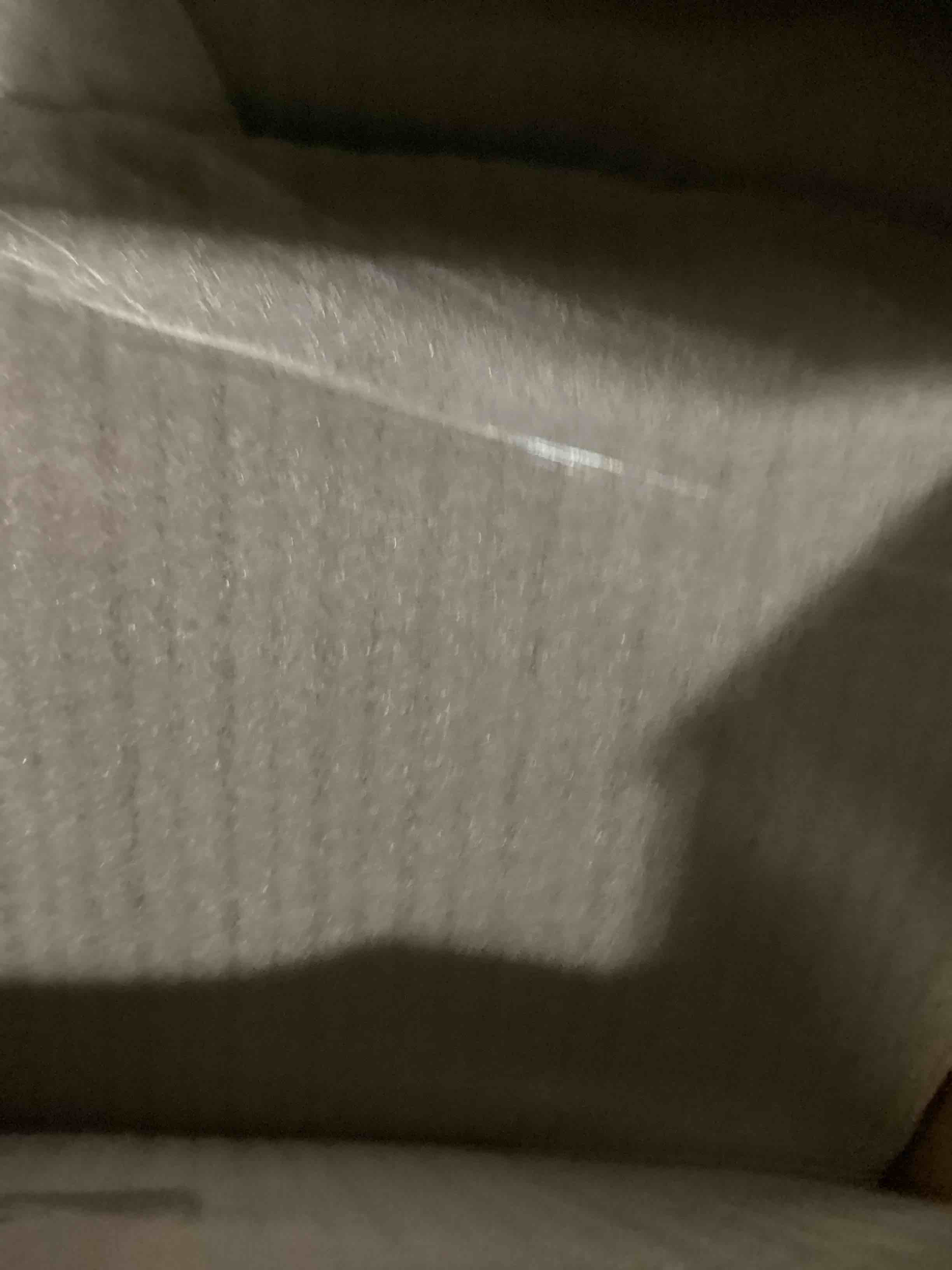 https://s3.amazonaws.com/lotting-images-prod/bidfta/GRN6715585_1735302568293.jpeg