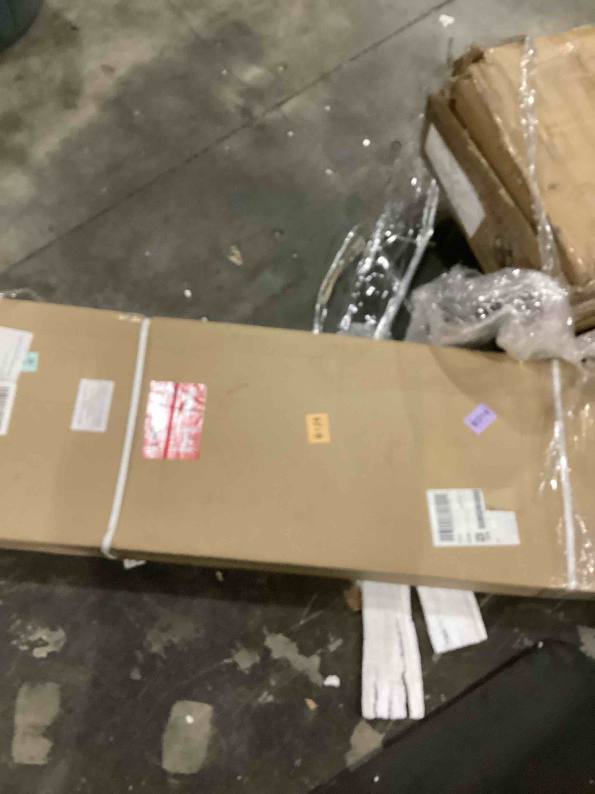 https://s3.amazonaws.com/lotting-images-prod/bidfta/GRN6715928_1736341266047.jpeg
