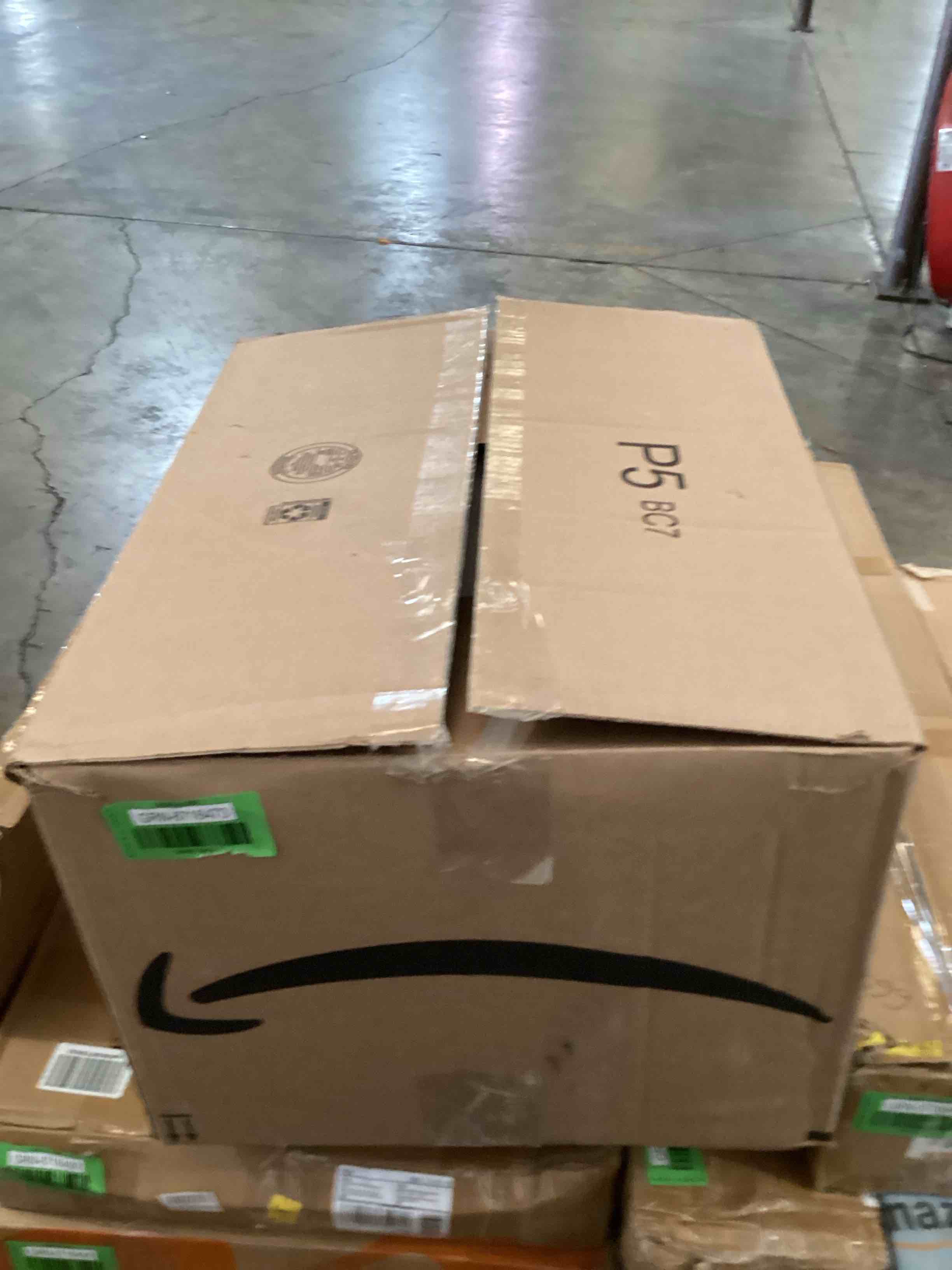 https://s3.amazonaws.com/lotting-images-prod/bidfta/GRN6716473_1727121135809.jpeg