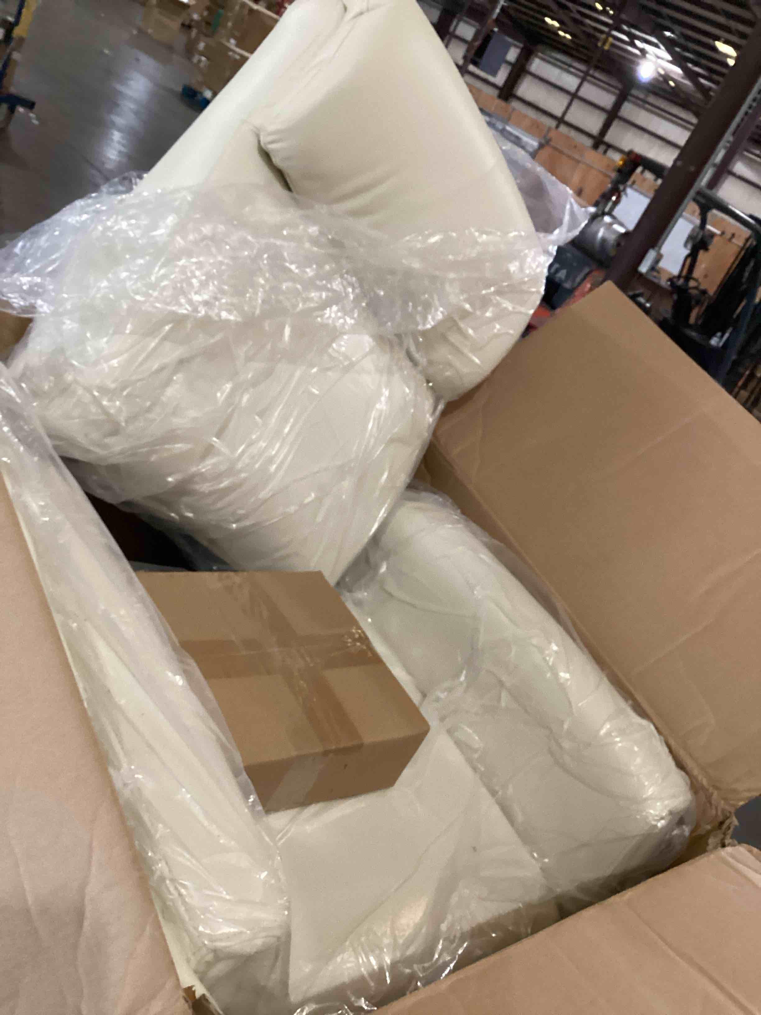 https://s3.amazonaws.com/lotting-images-prod/bidfta/GRN6716656_1727292156219.jpeg