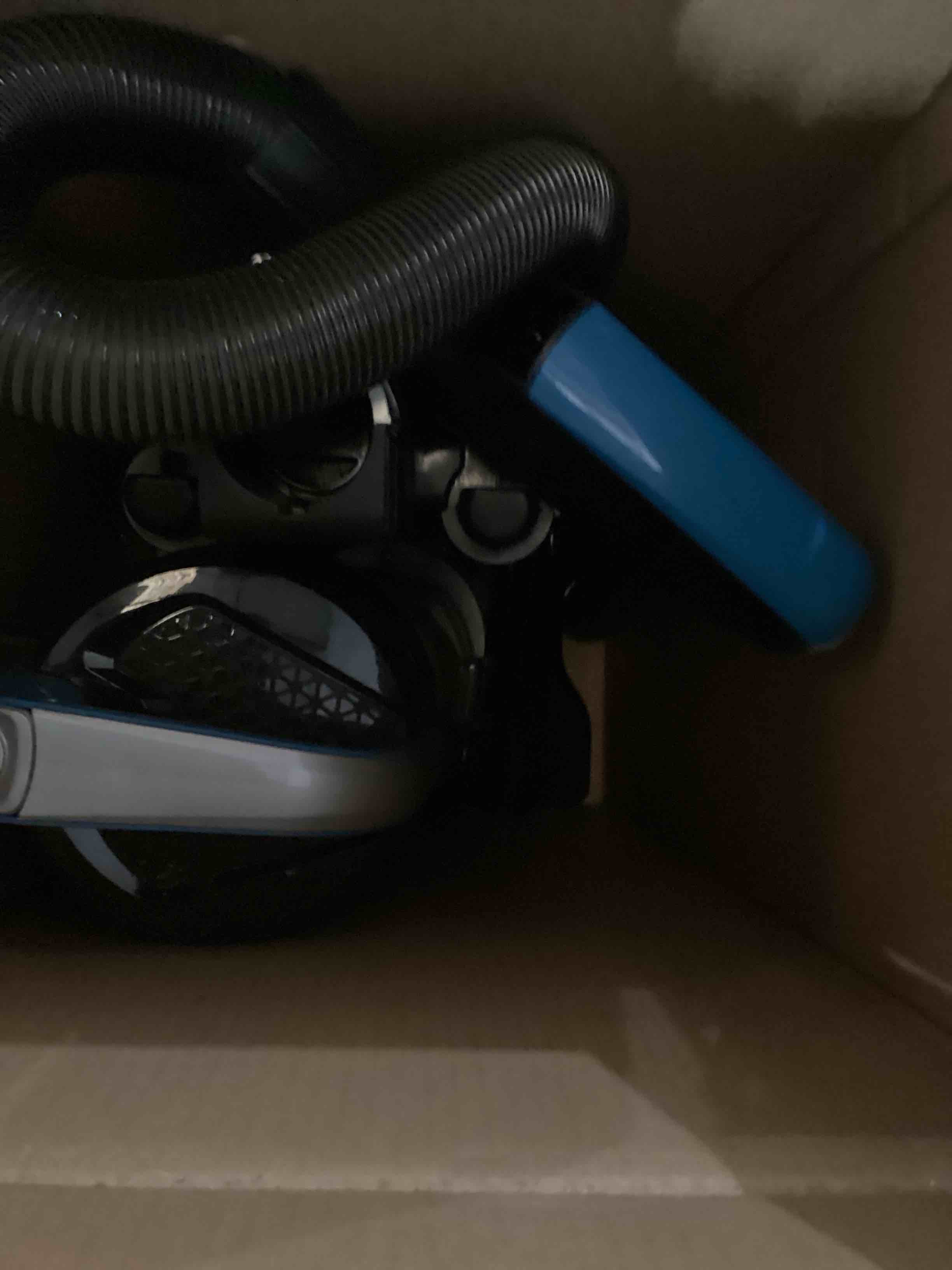 Eureka Airspeed UltraLightweight Compact Bagless Upright Vacuum