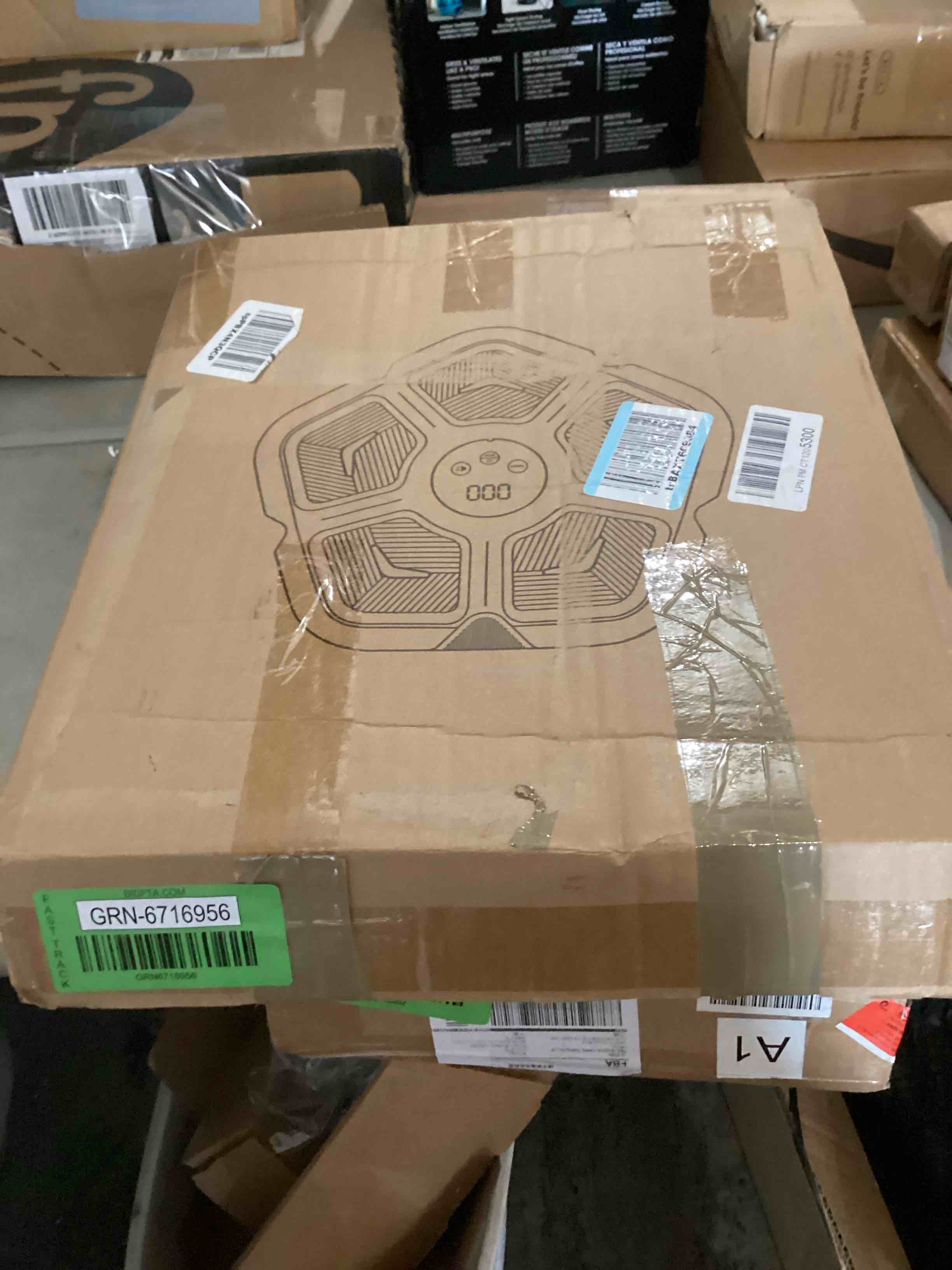 https://s3.amazonaws.com/lotting-images-prod/bidfta/GRN6716956_1728047755315.jpeg