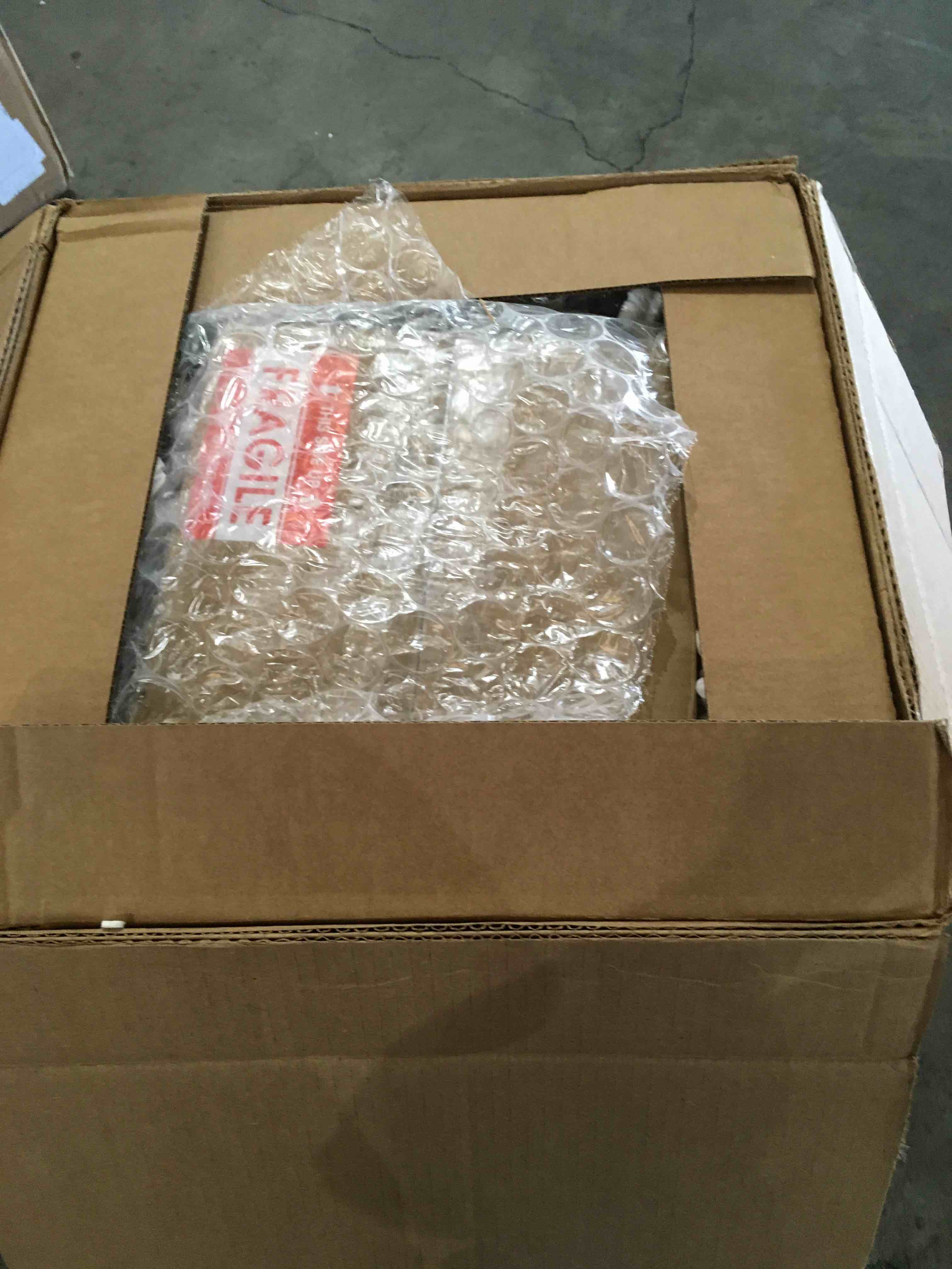 https://s3.amazonaws.com/lotting-images-prod/bidfta/GRN6717038_1728308778203.jpeg