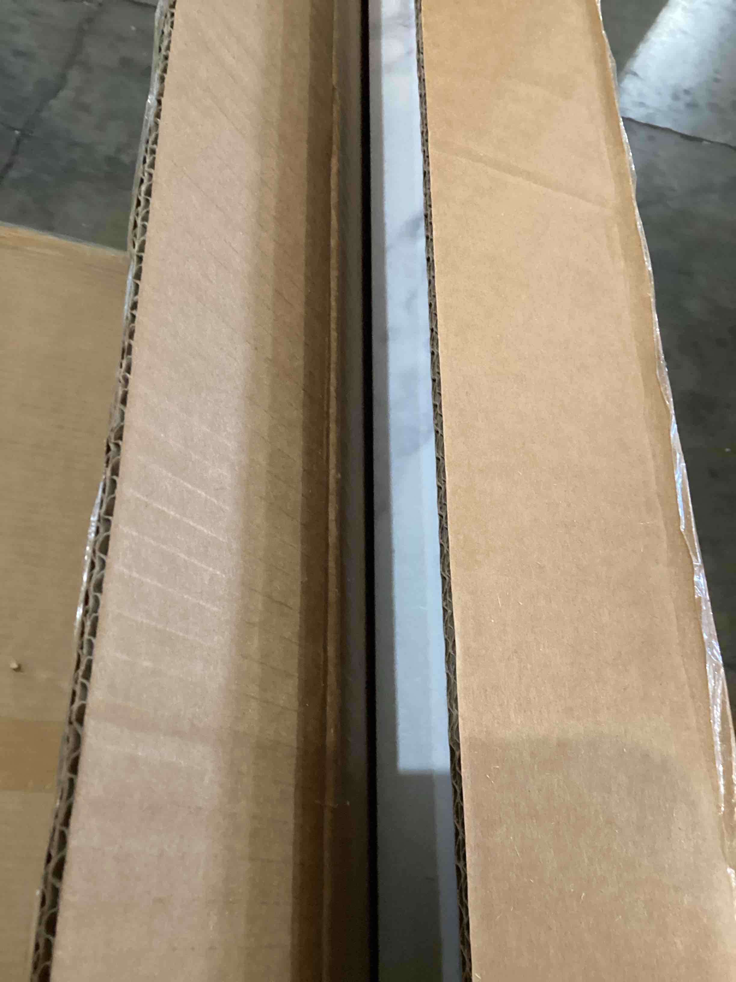https://s3.amazonaws.com/lotting-images-prod/bidfta/GRN6718567_1731697693590.jpeg