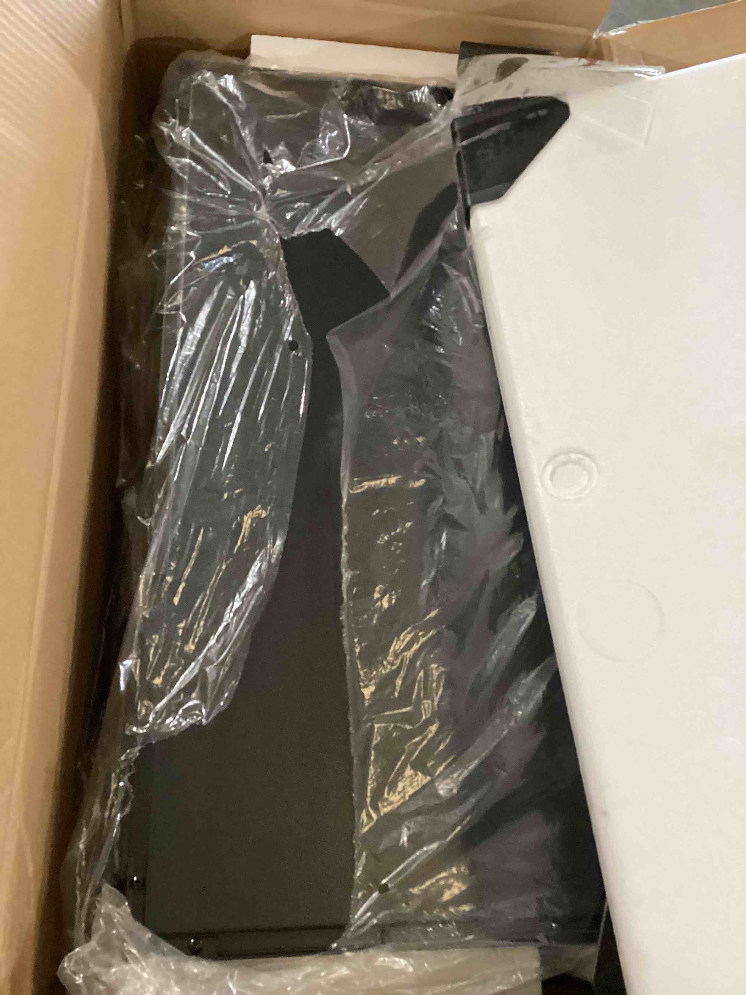 https://s3.amazonaws.com/lotting-images-prod/bidfta/GRN6719223_1723727138983.jpeg