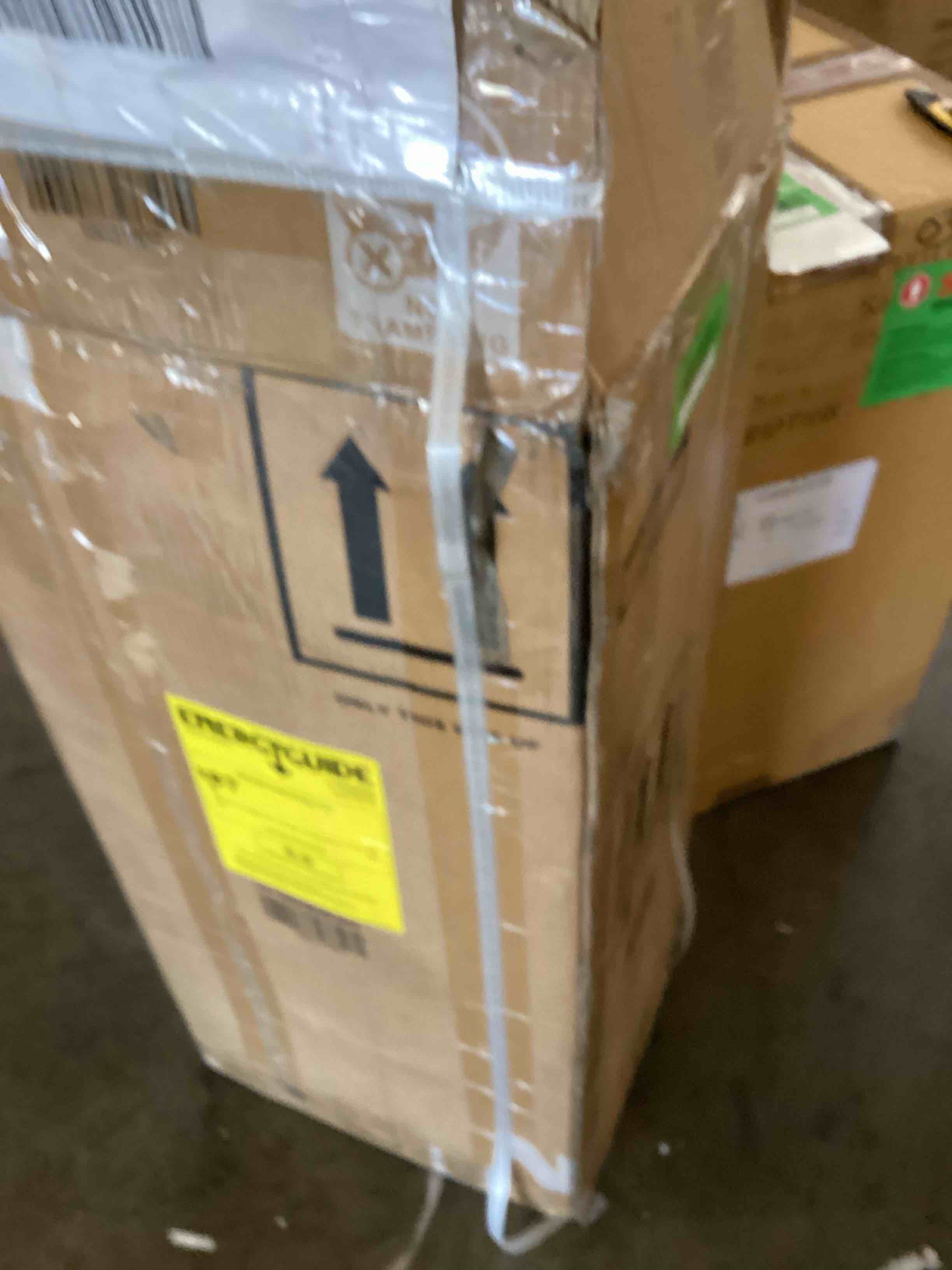 https://s3.amazonaws.com/lotting-images-prod/bidfta/GRN6719232_1723727292678.jpeg