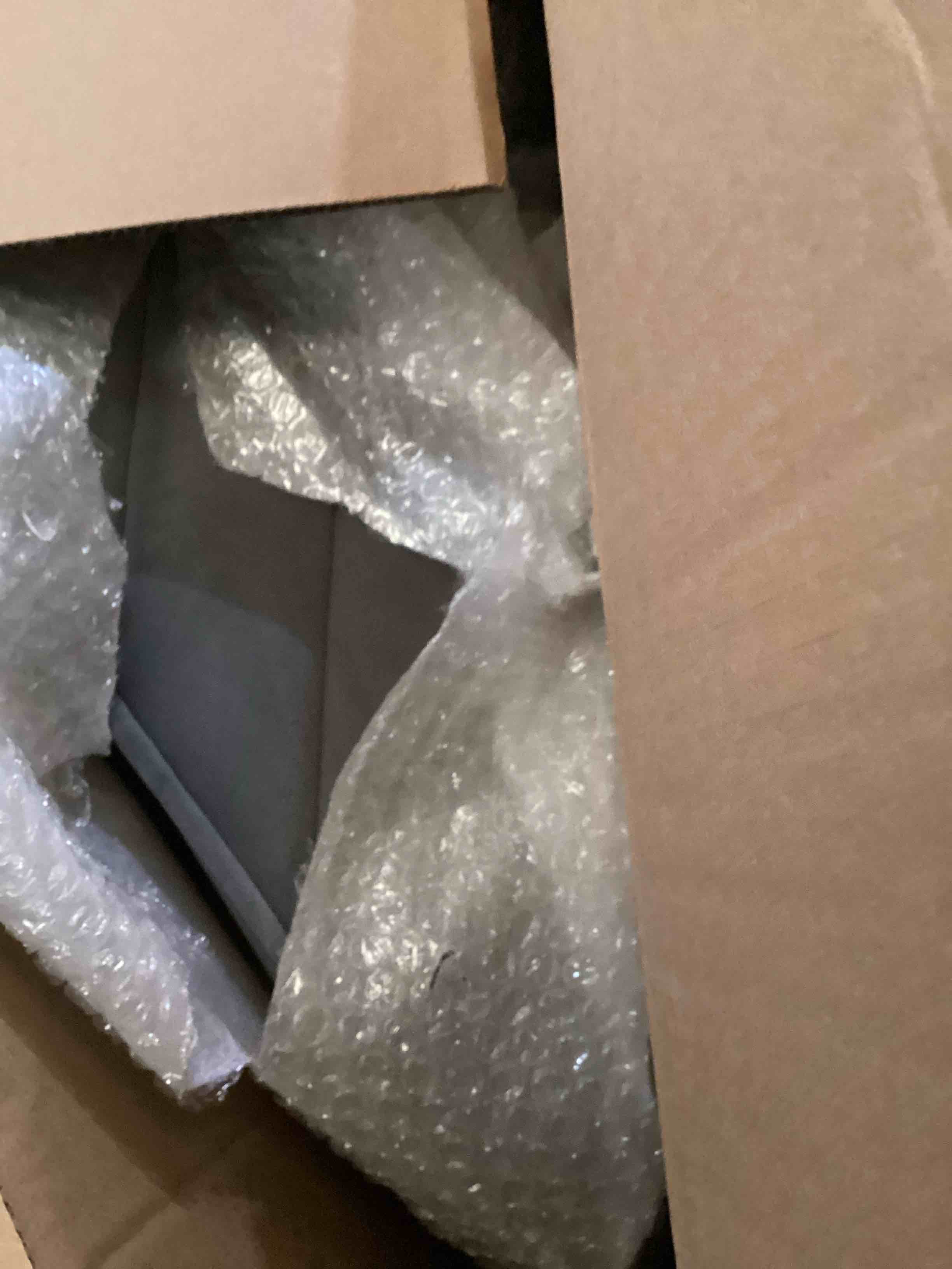 https://s3.amazonaws.com/lotting-images-prod/bidfta/GRN6719260_1723735696448.jpeg