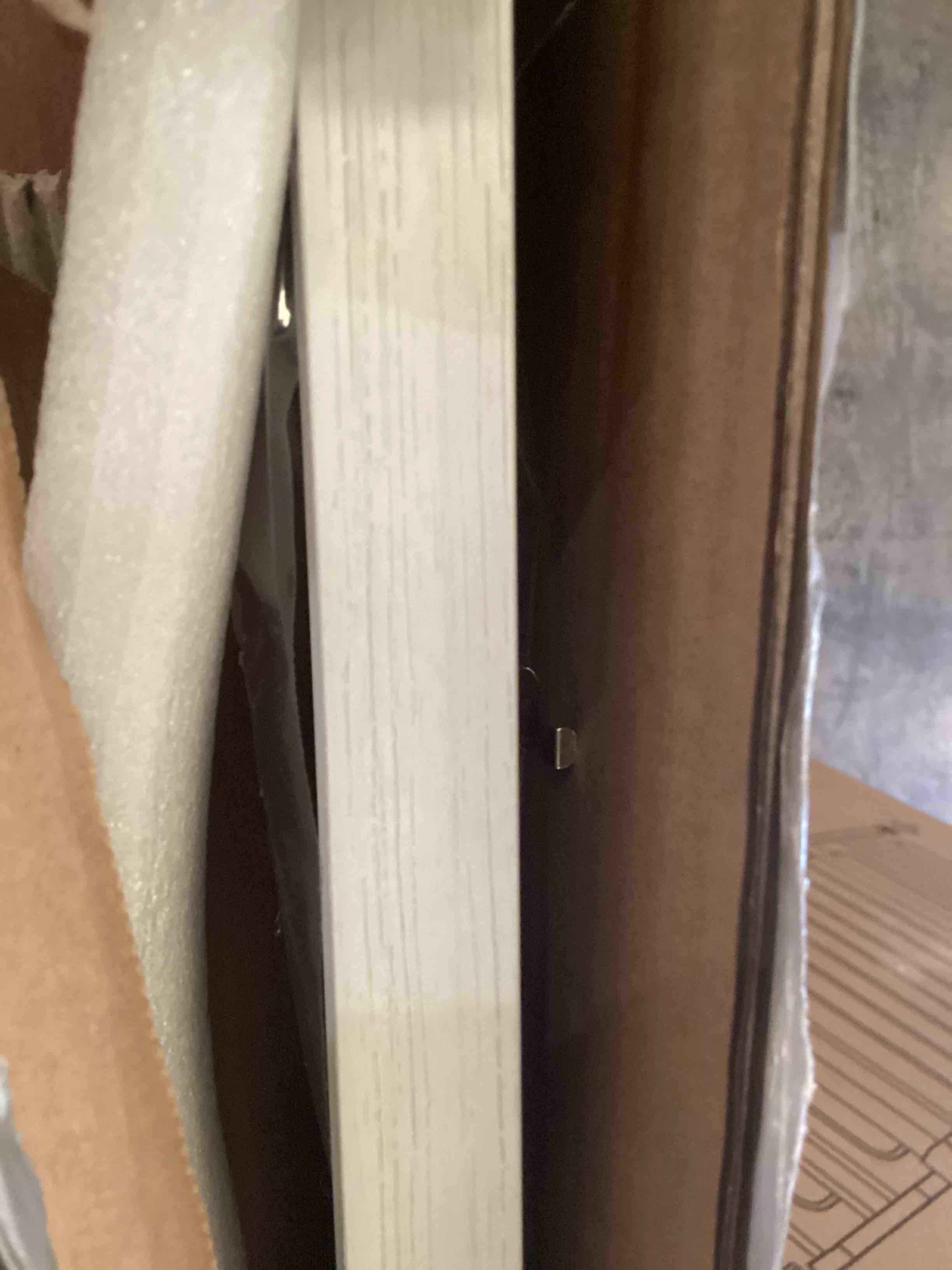 https://s3.amazonaws.com/lotting-images-prod/bidfta/GRN6720015_1725558286460.jpeg
