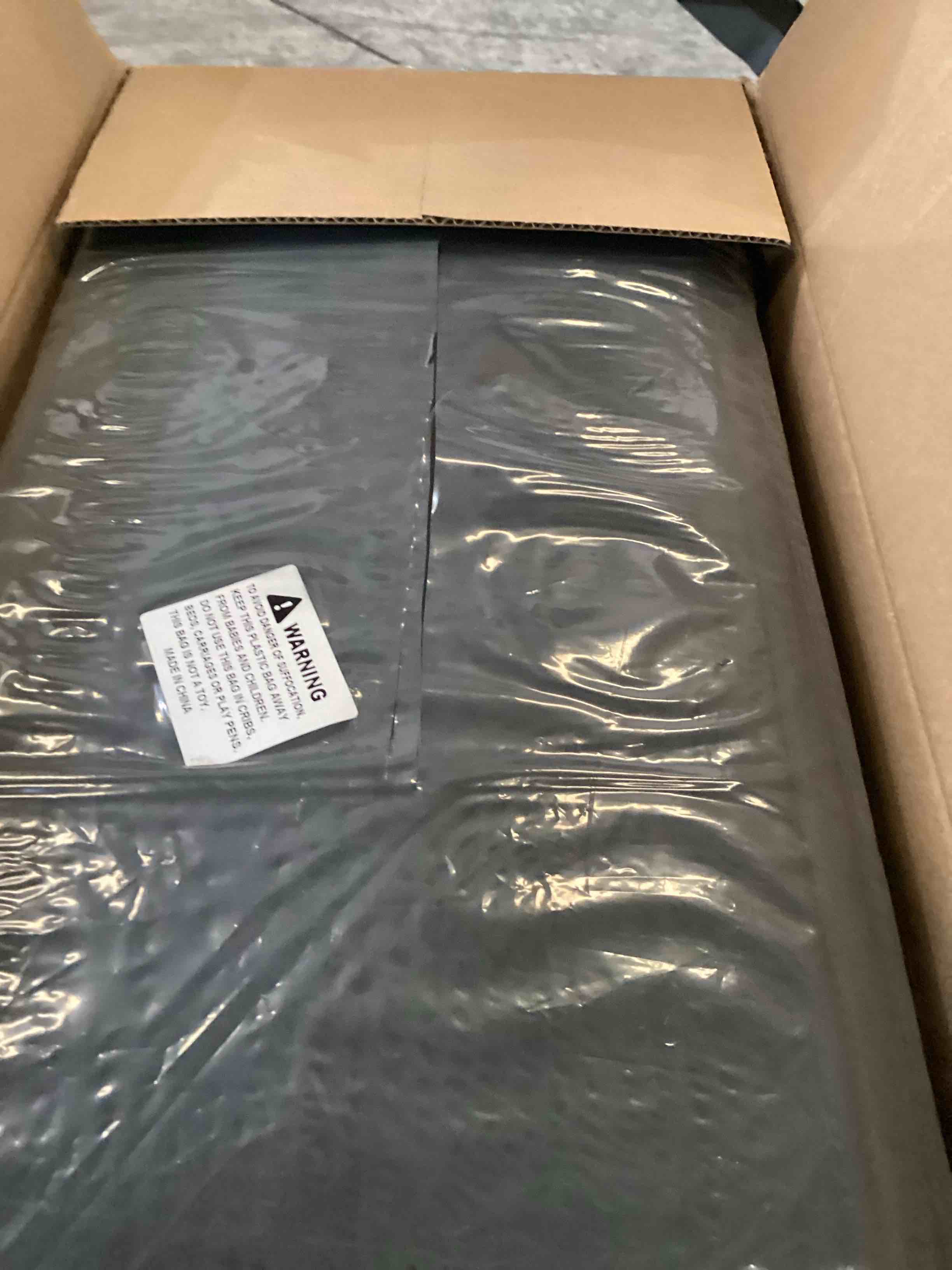 https://s3.amazonaws.com/lotting-images-prod/bidfta/GRN6721601_1722959596209.jpeg