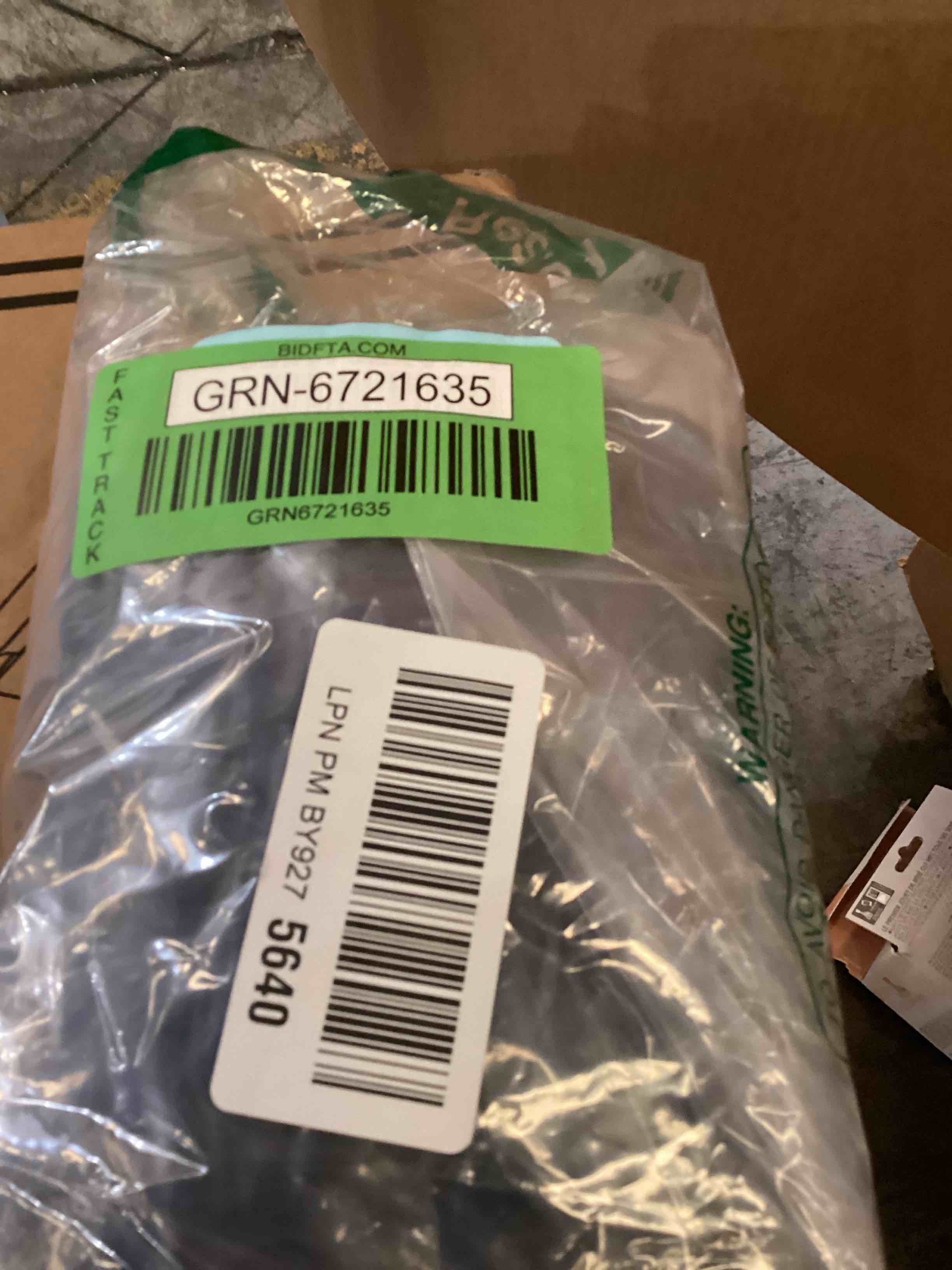 https://s3.amazonaws.com/lotting-images-prod/bidfta/GRN6721635_1722966707895.jpeg