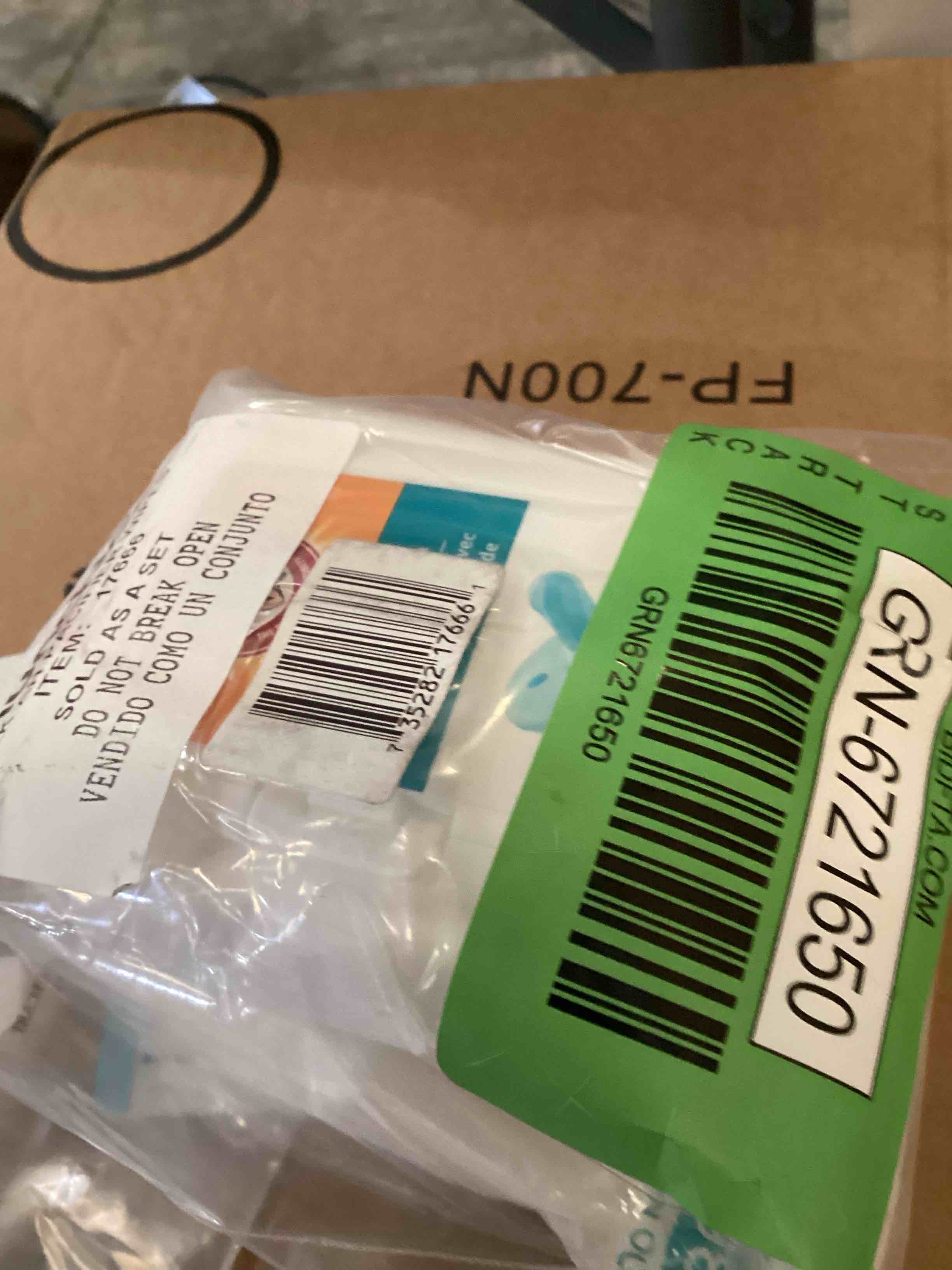 https://s3.amazonaws.com/lotting-images-prod/bidfta/GRN6721650_1722969885900.jpeg