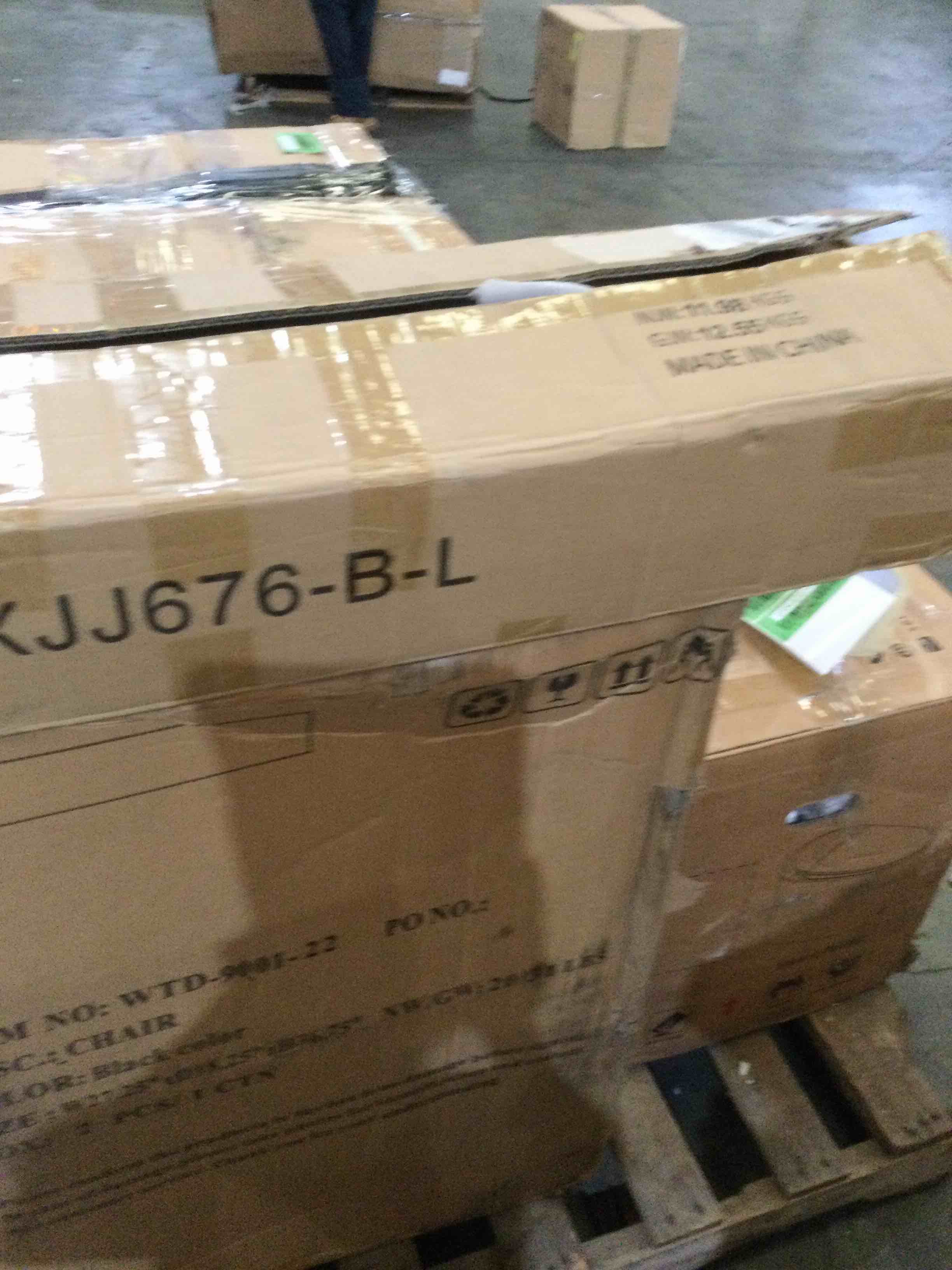 https://s3.amazonaws.com/lotting-images-prod/bidfta/GRN6722952_1721832450208.jpeg