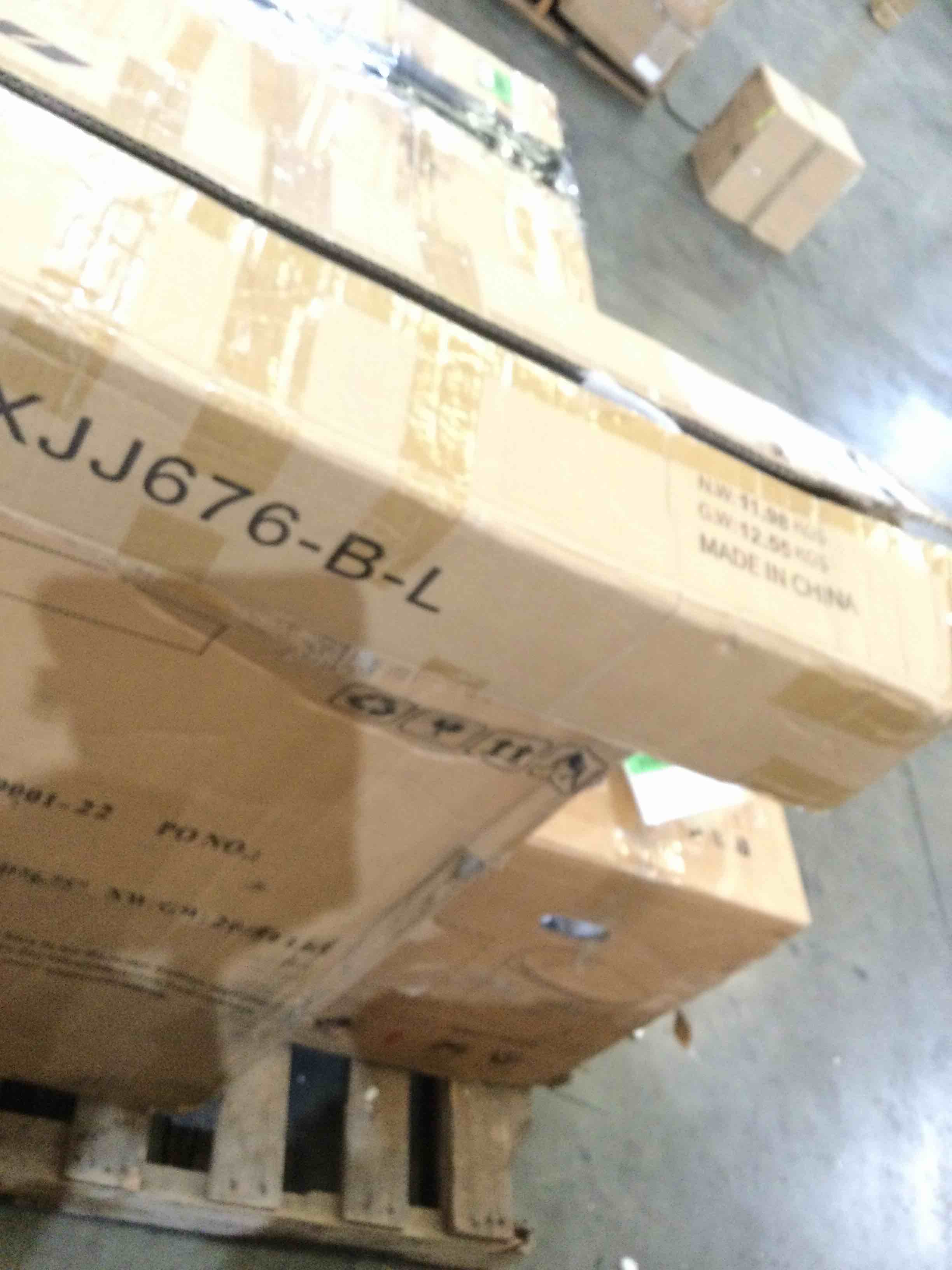 https://s3.amazonaws.com/lotting-images-prod/bidfta/GRN6722952_1721832454386.jpeg