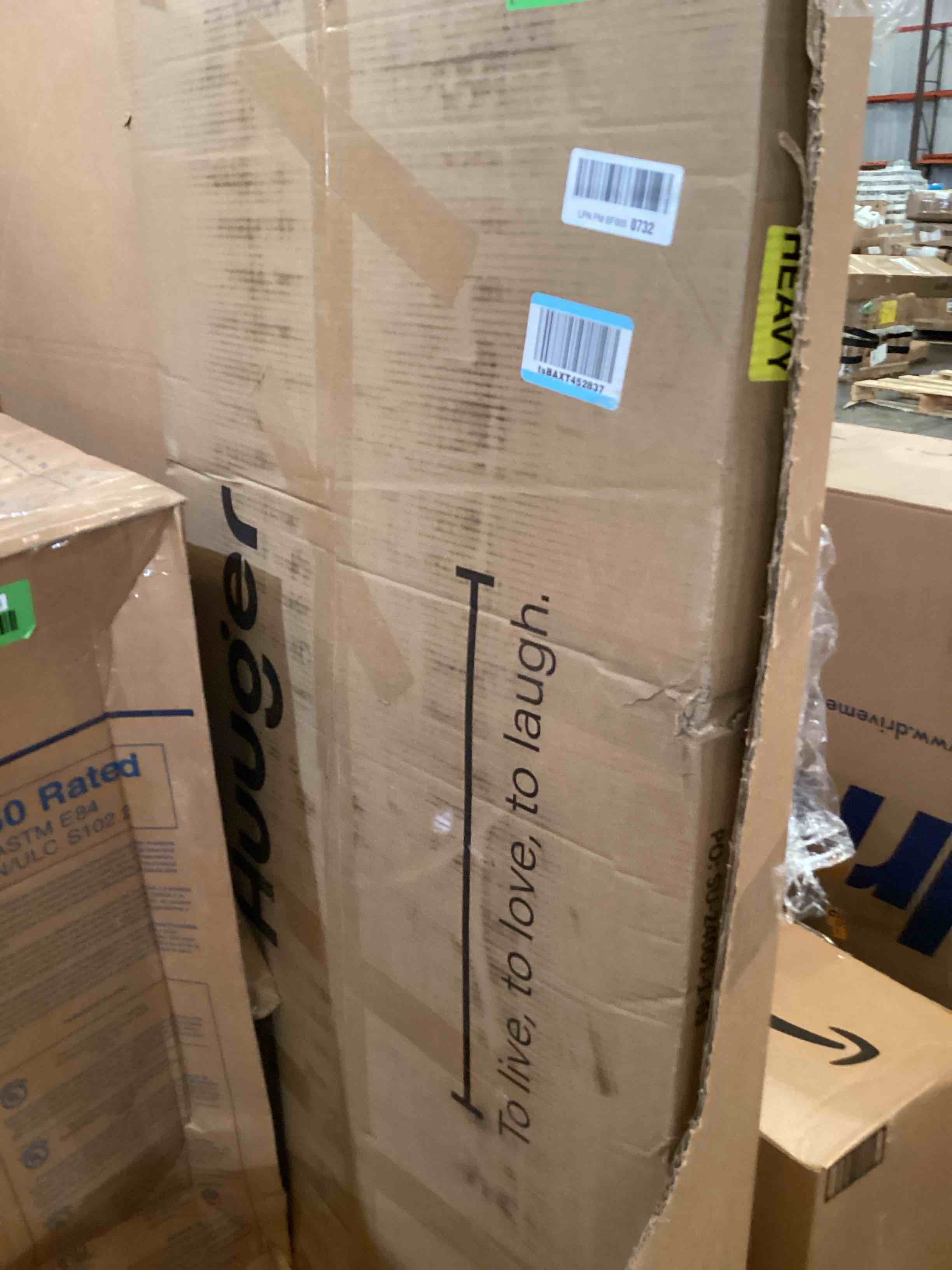 https://s3.amazonaws.com/lotting-images-prod/bidfta/GRN6723440_1722970138763.jpeg