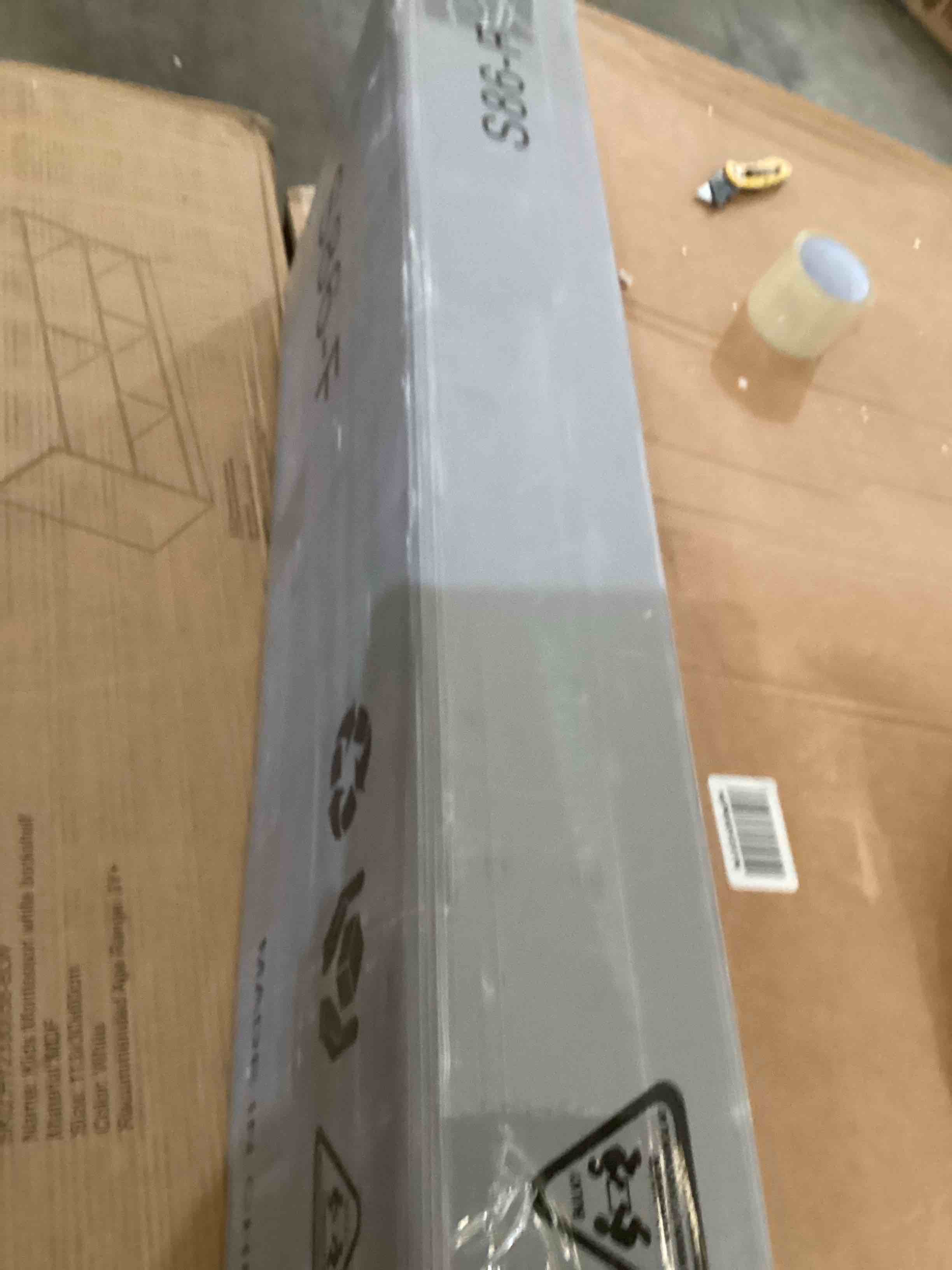 https://s3.amazonaws.com/lotting-images-prod/bidfta/GRN6724844_1729013738340.jpeg