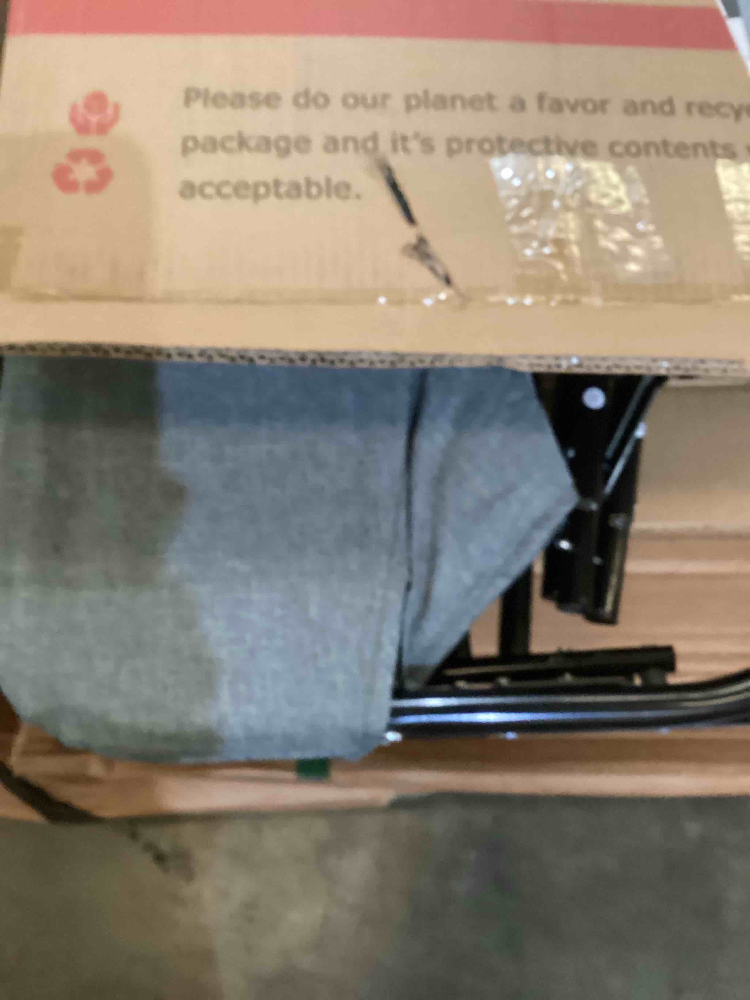 https://s3.amazonaws.com/lotting-images-prod/bidfta/GRN6724866_1729017728872.jpeg