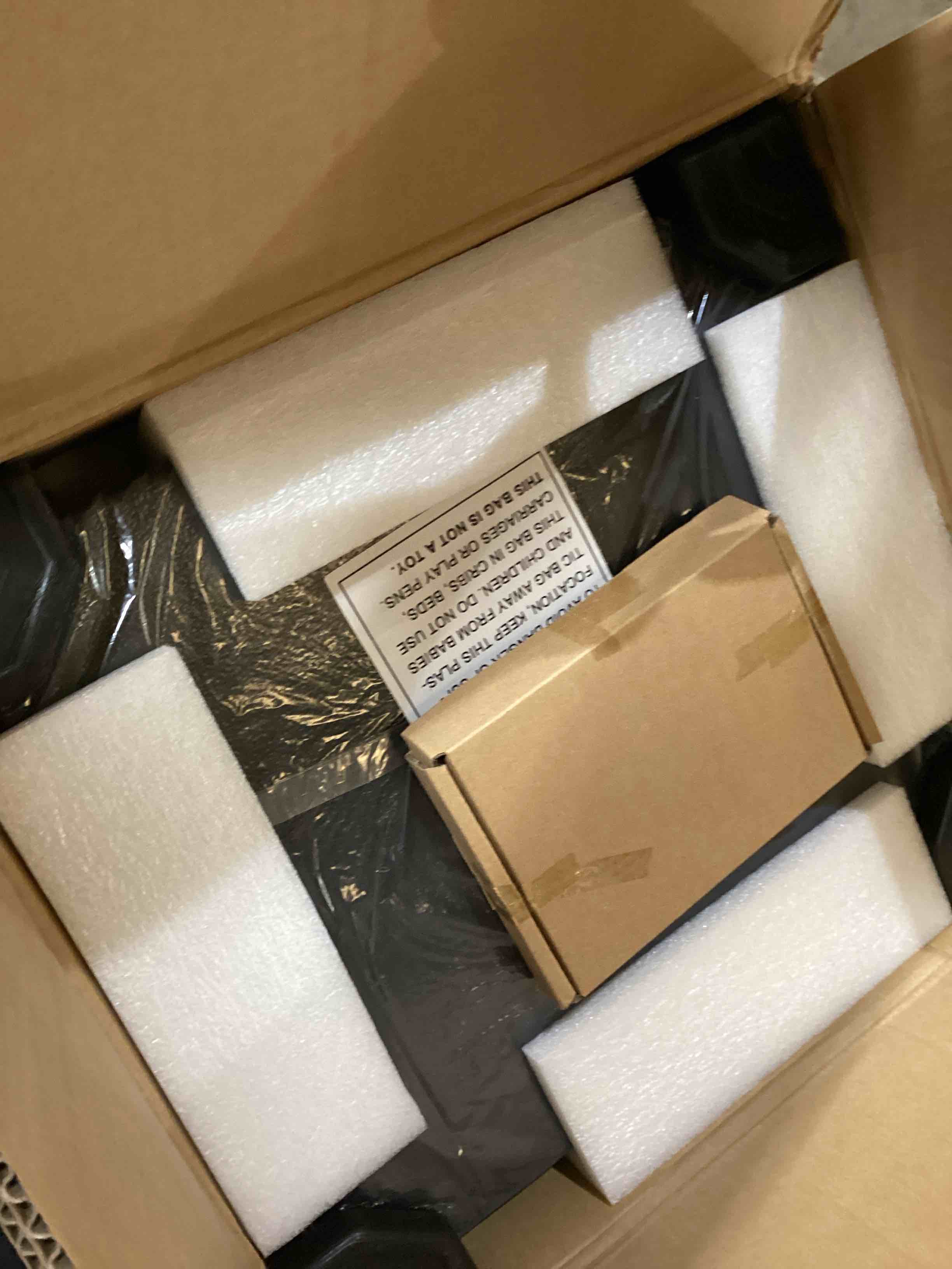 https://s3.amazonaws.com/lotting-images-prod/bidfta/GRN6725163_1730839881505.jpeg