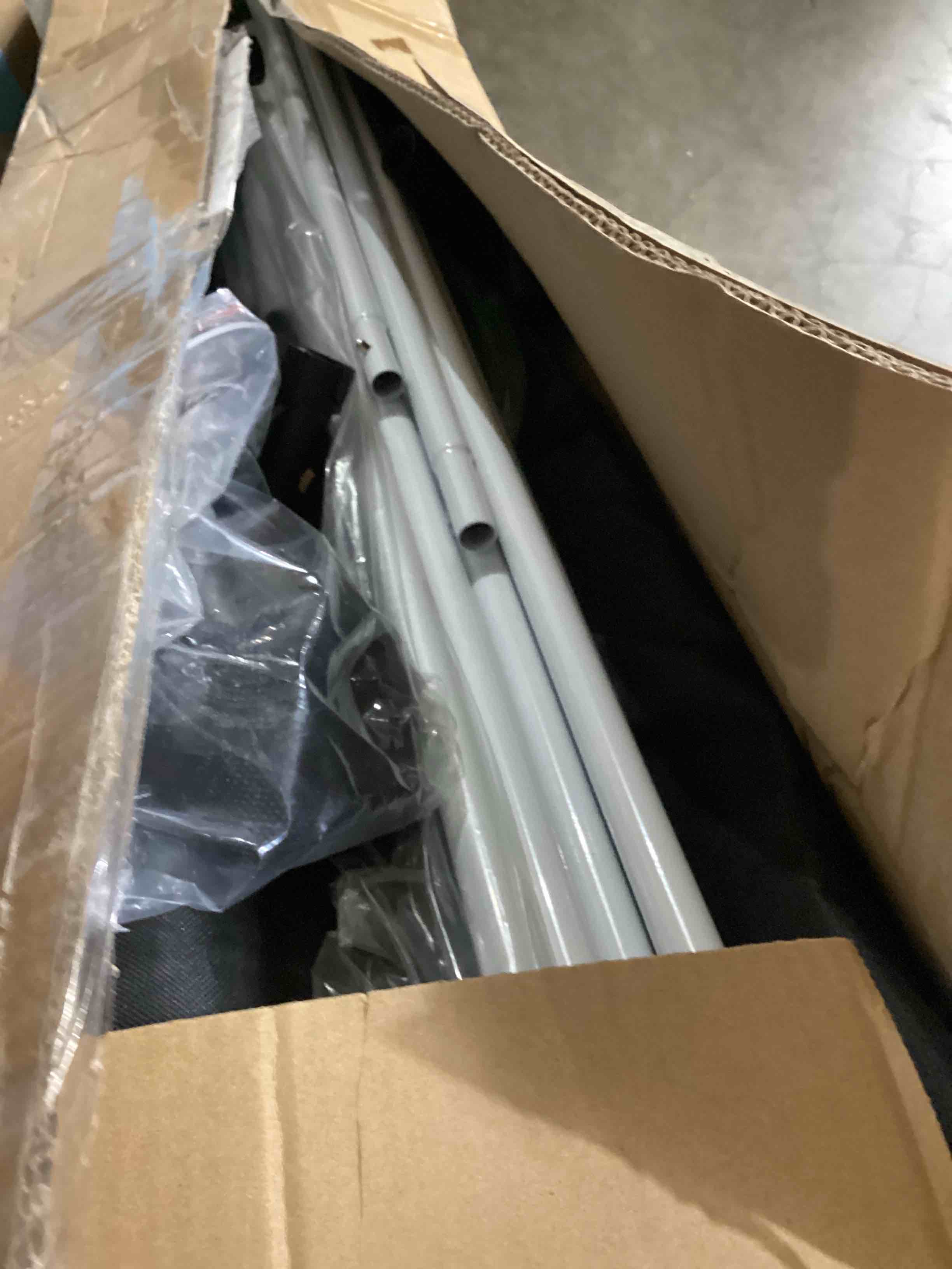 https://s3.amazonaws.com/lotting-images-prod/bidfta/GRN6725174_1730899535194.jpeg