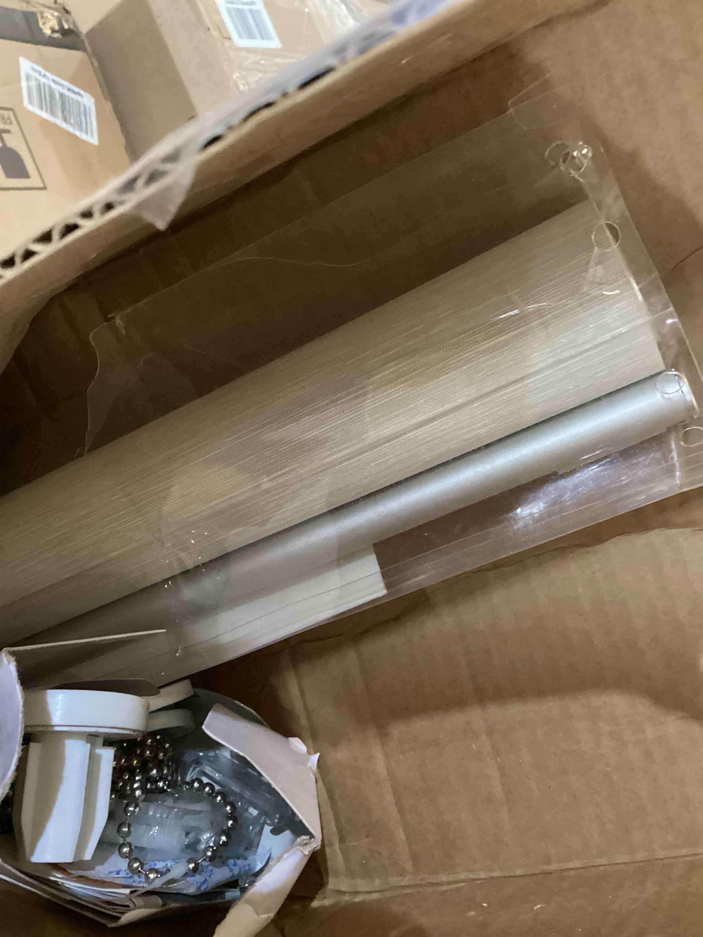 https://s3.amazonaws.com/lotting-images-prod/bidfta/GRN6725305_1731095569886.jpeg