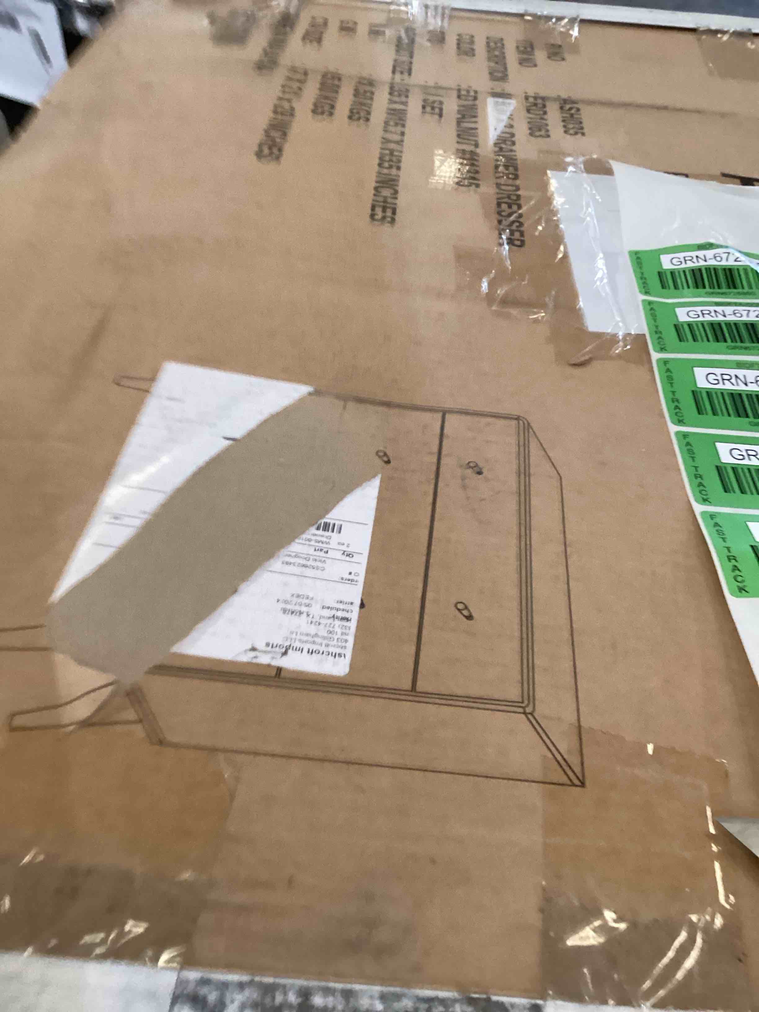 https://s3.amazonaws.com/lotting-images-prod/bidfta/GRN6726851_1721149065513.jpeg