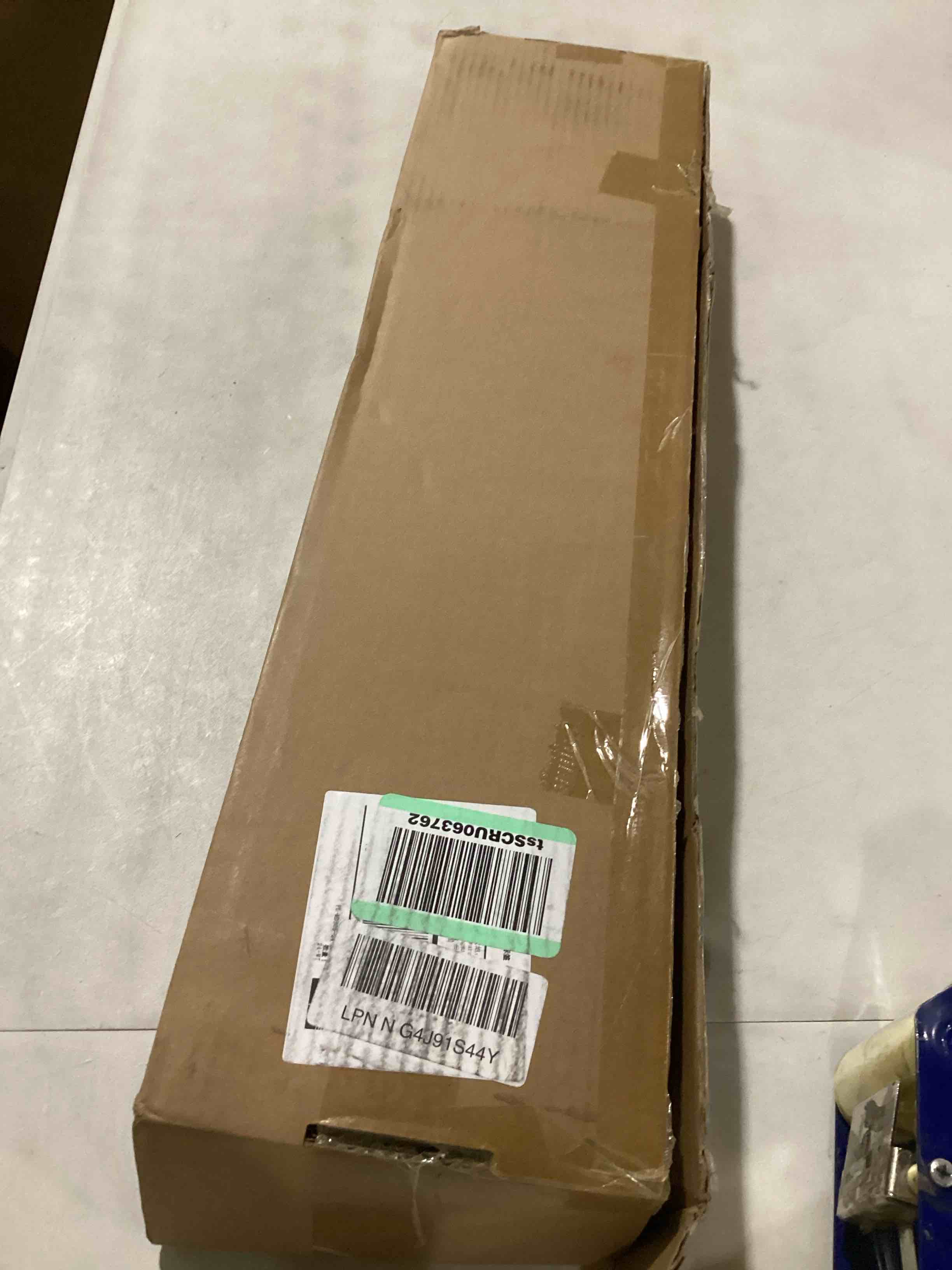 https://s3.amazonaws.com/lotting-images-prod/bidfta/GRN6728459_1729867493138.jpeg