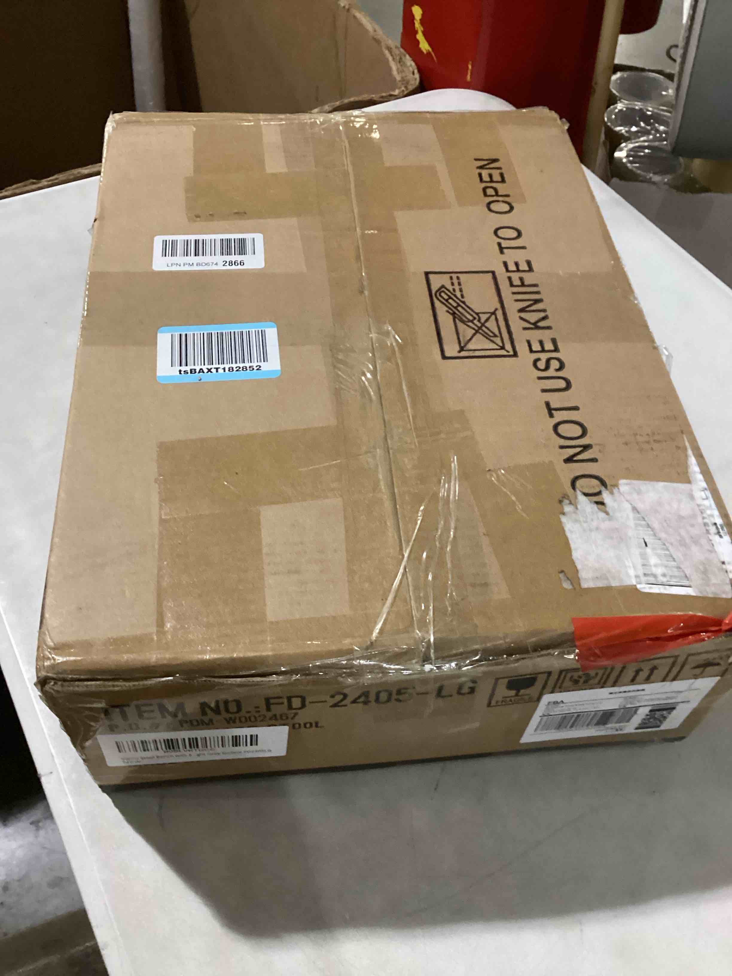 https://s3.amazonaws.com/lotting-images-prod/bidfta/GRN6728589_1730129071848.jpeg