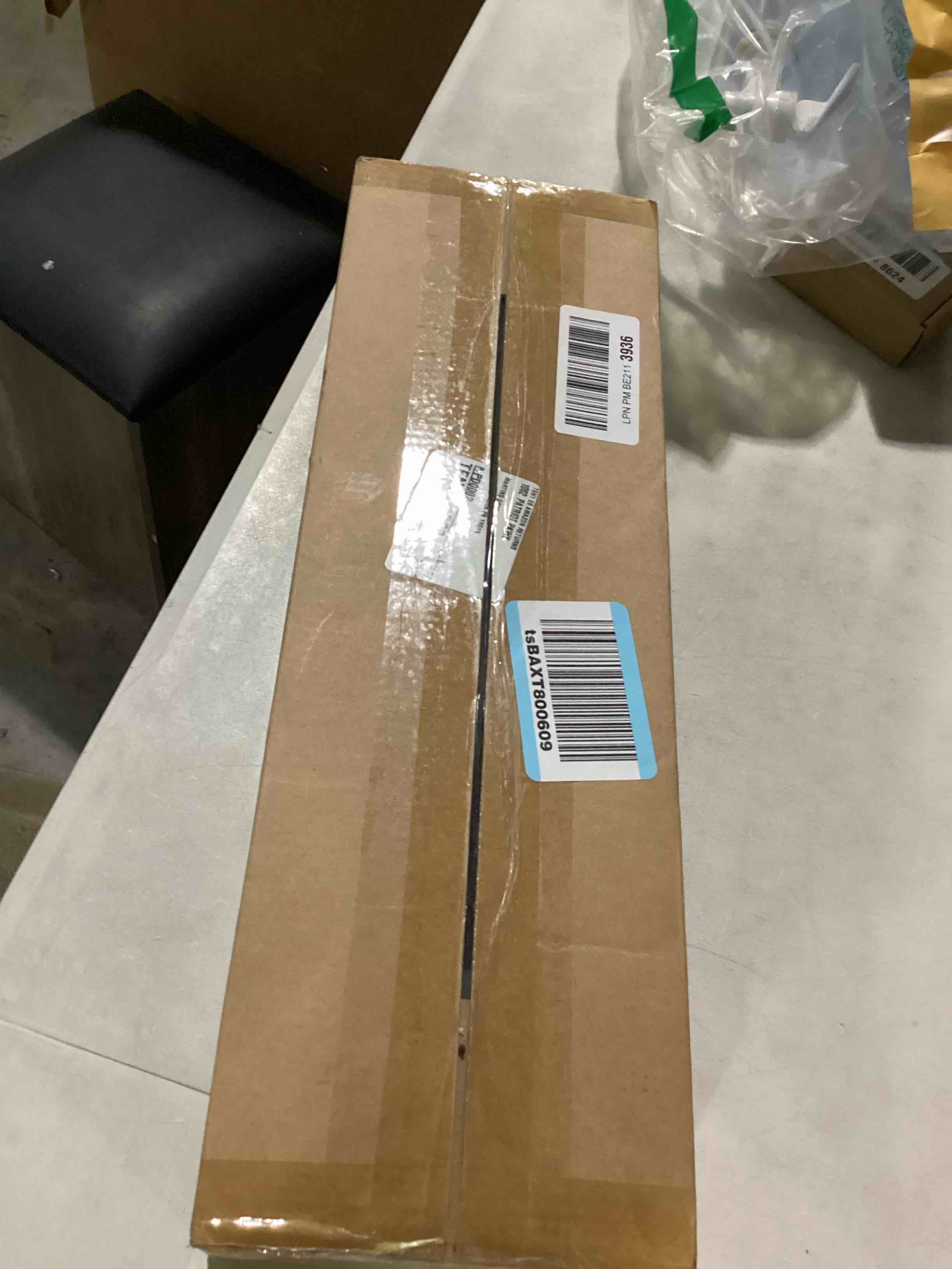https://s3.amazonaws.com/lotting-images-prod/bidfta/GRN6728696_1730207506414.jpeg