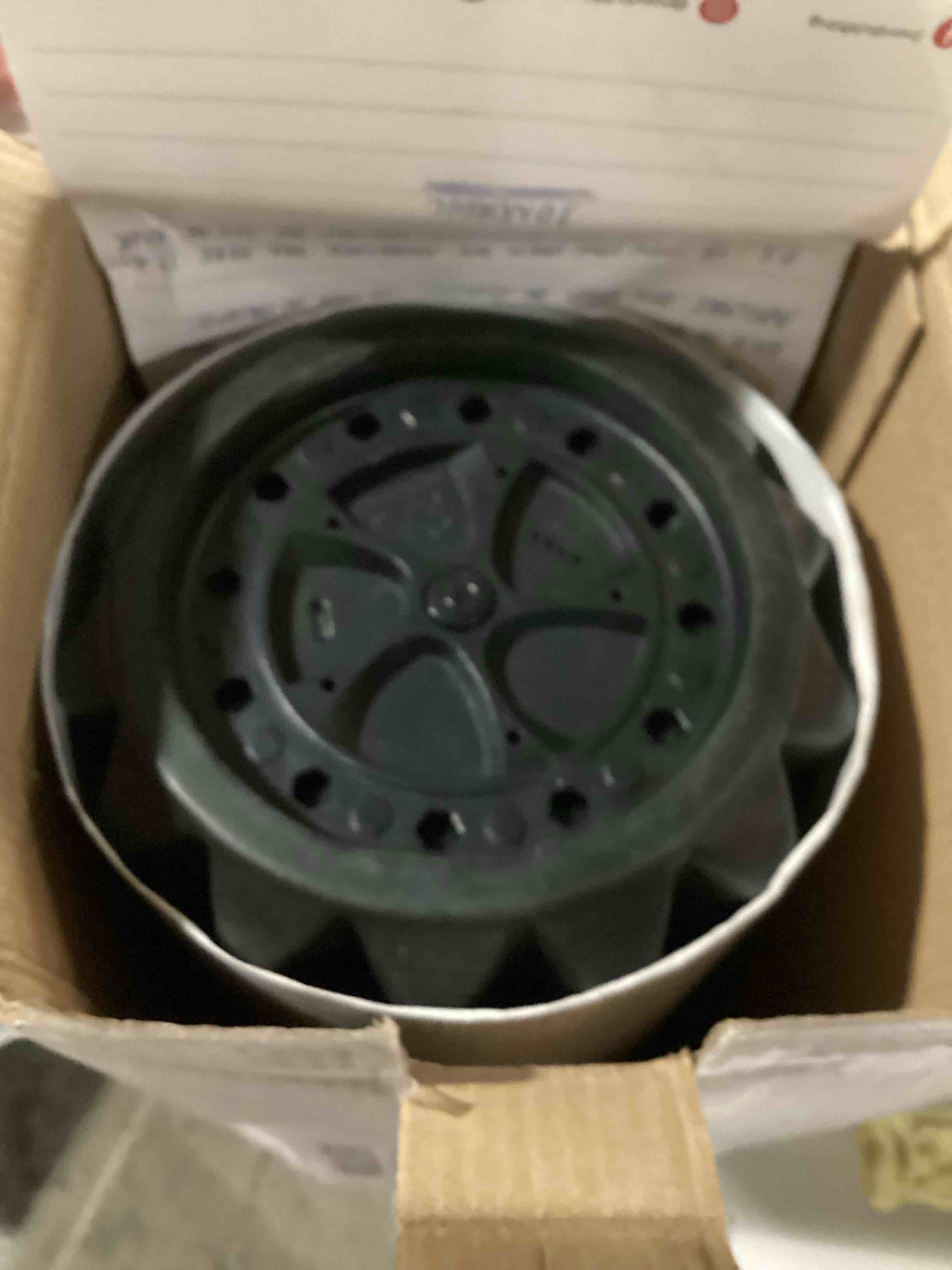 https://s3.amazonaws.com/lotting-images-prod/bidfta/GRN6728790_1730223761389.jpeg