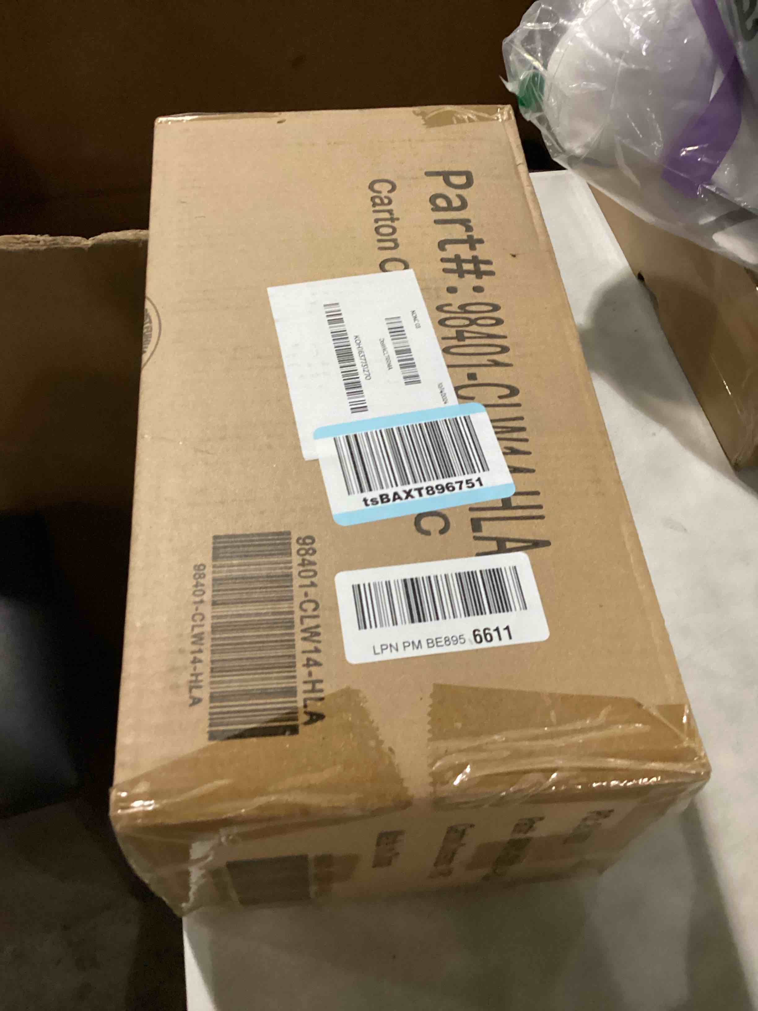 https://s3.amazonaws.com/lotting-images-prod/bidfta/GRN6728822_1730228596661.jpeg