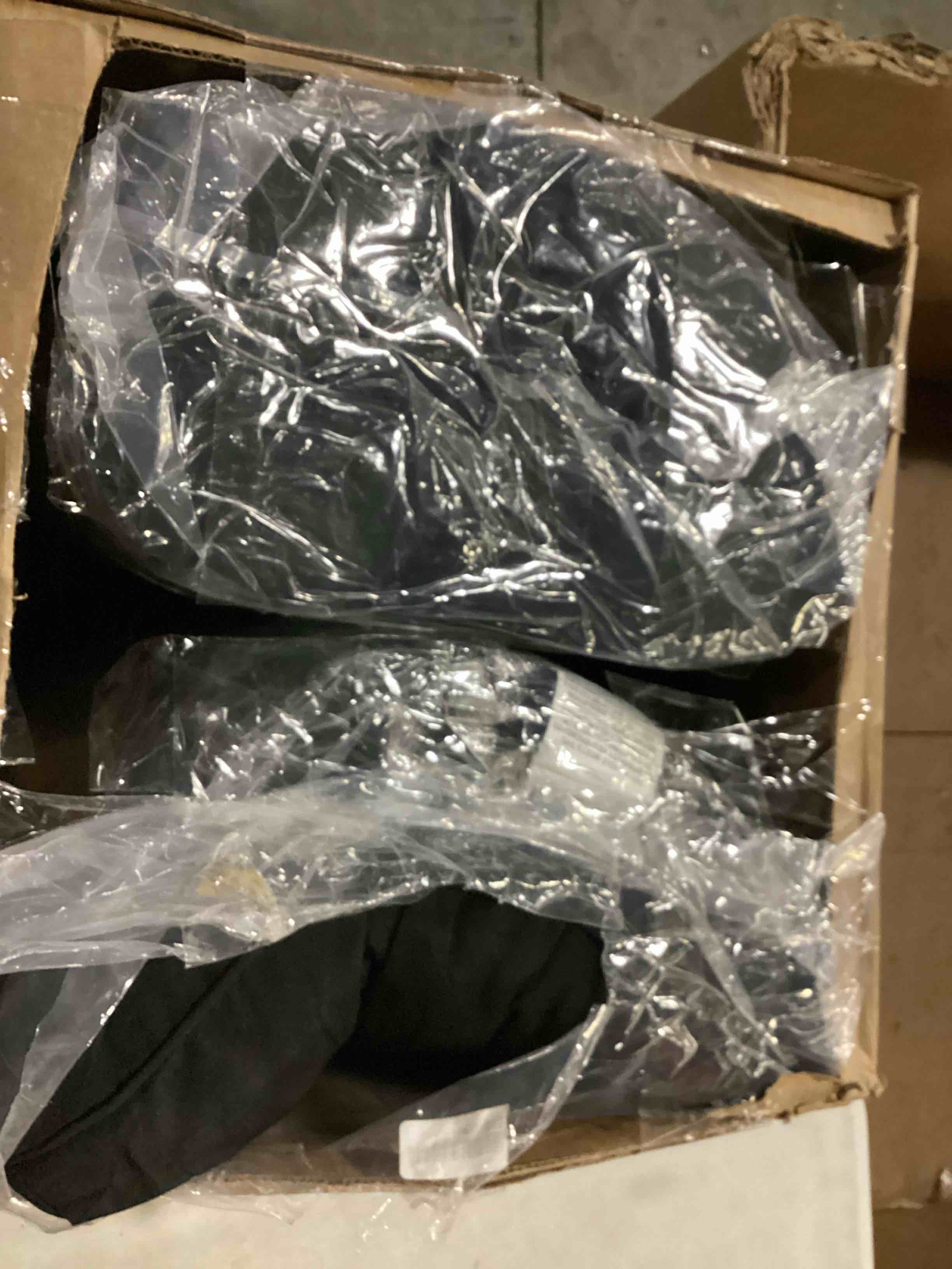 https://s3.amazonaws.com/lotting-images-prod/bidfta/GRN6729178_1730463038440.jpeg