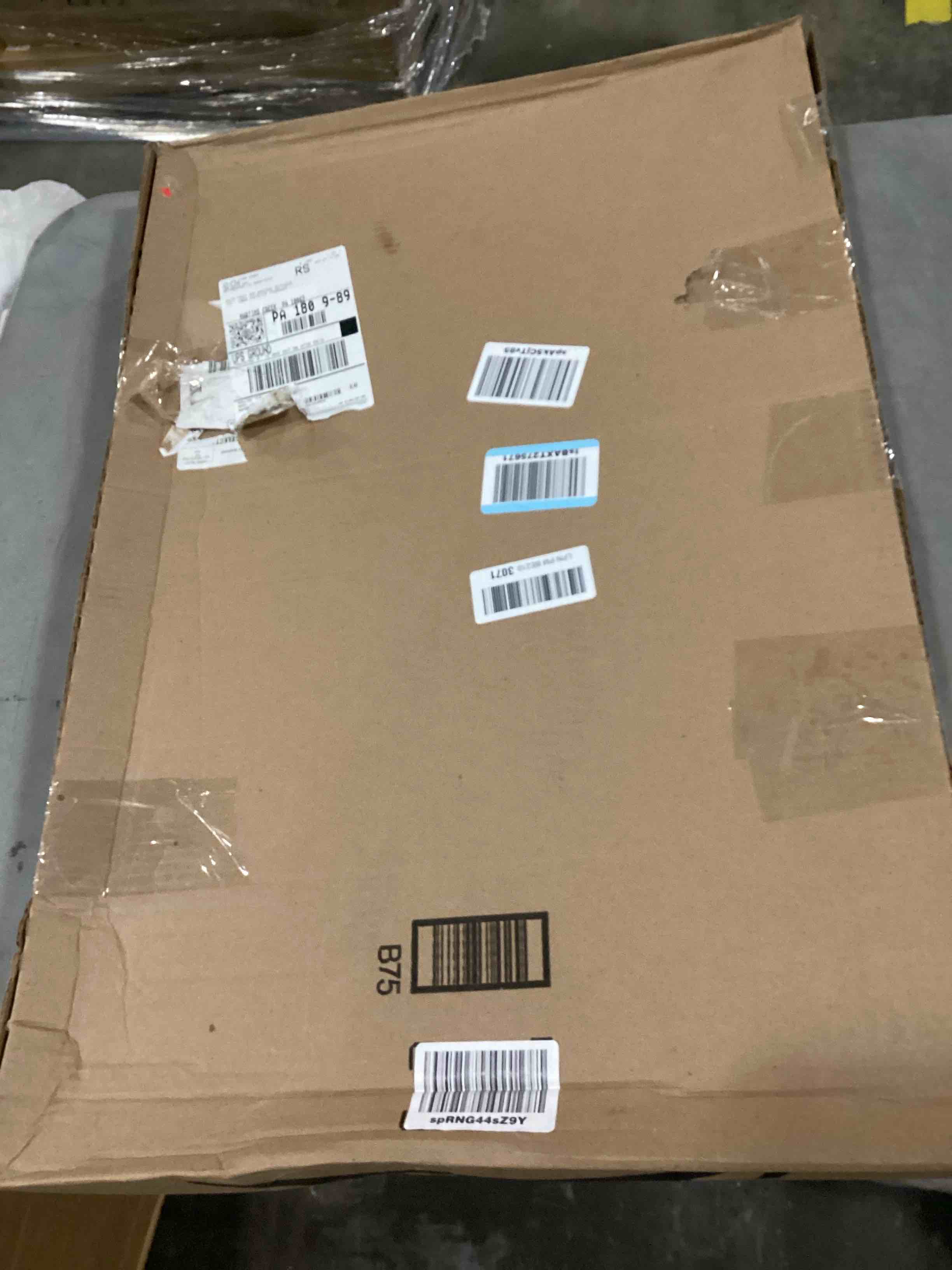 https://s3.amazonaws.com/lotting-images-prod/bidfta/GRN6729647_1729857465096.jpeg