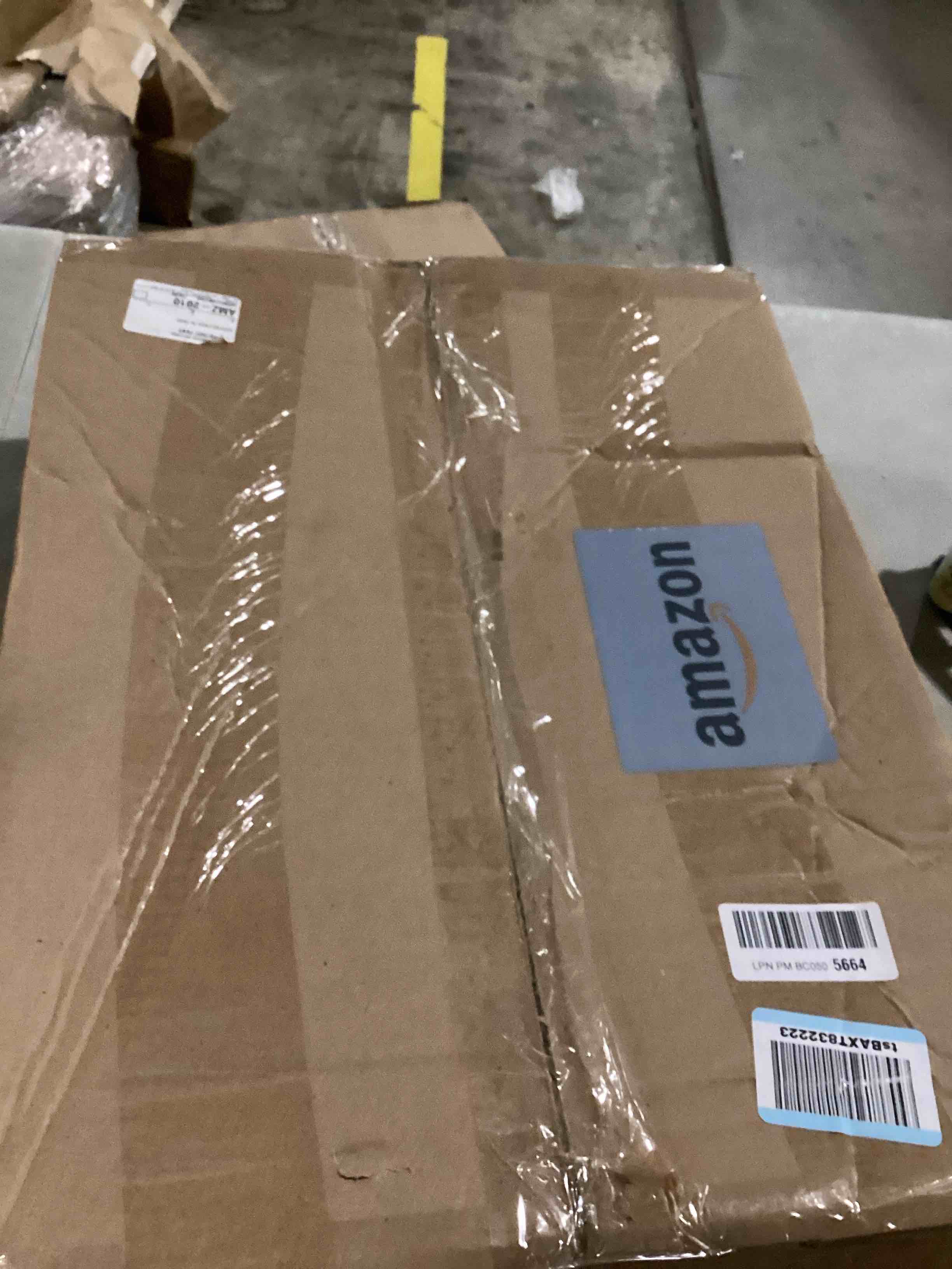 https://s3.amazonaws.com/lotting-images-prod/bidfta/GRN6729905_1730989773841.jpeg