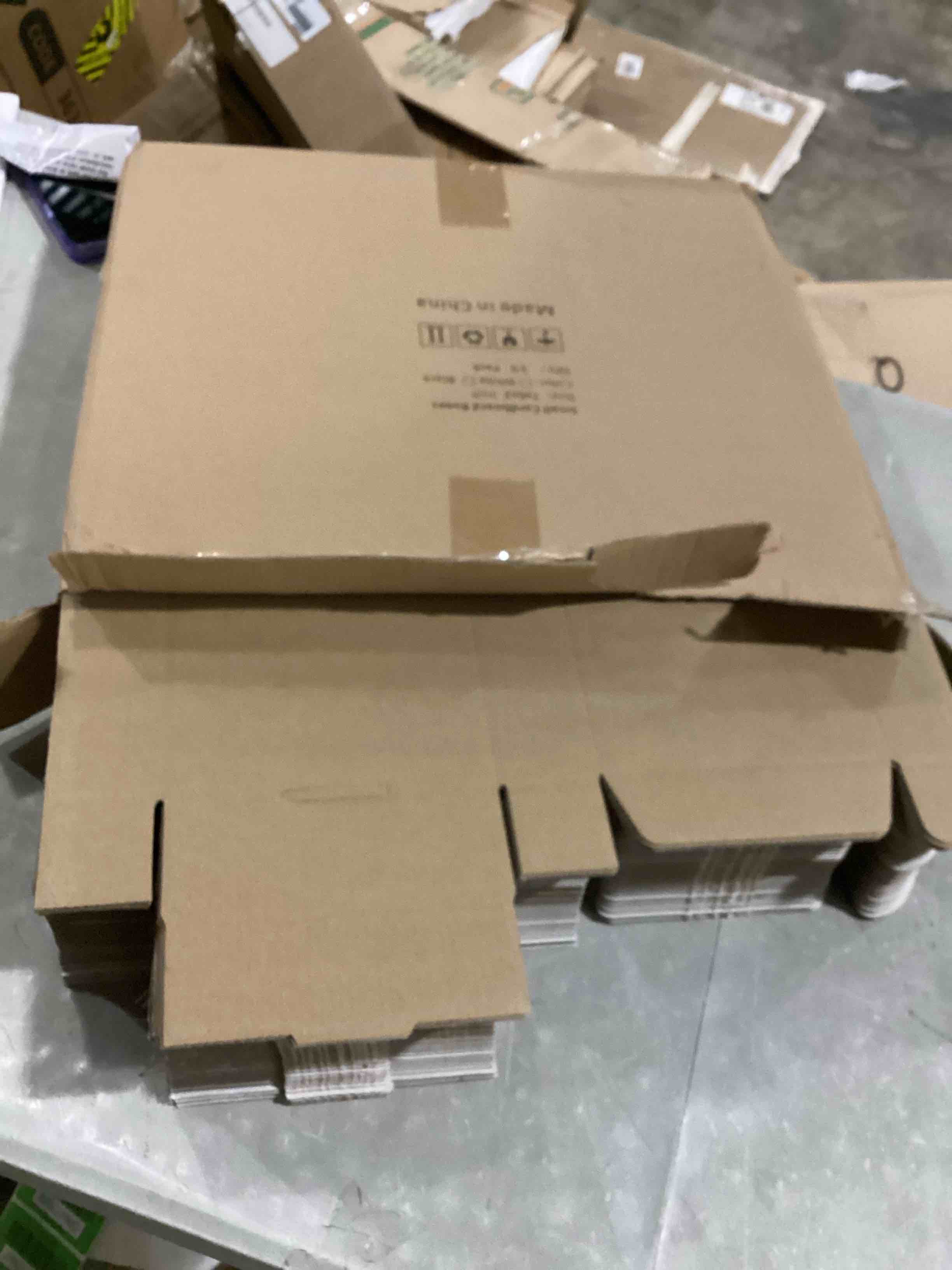 https://s3.amazonaws.com/lotting-images-prod/bidfta/GRN6729970_1730907904551.jpeg