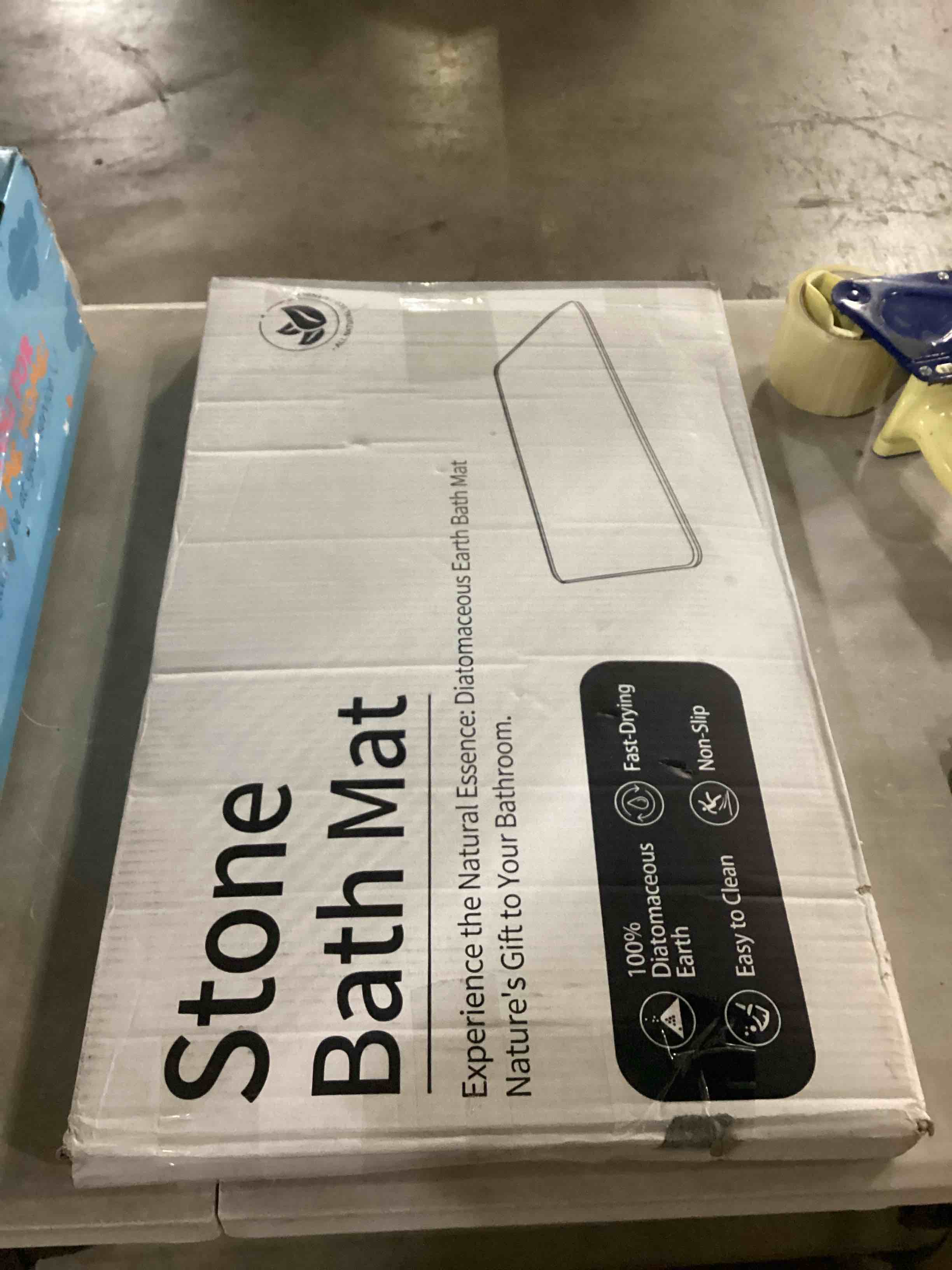 https://s3.amazonaws.com/lotting-images-prod/bidfta/GRN6730846_1733946121390.jpeg