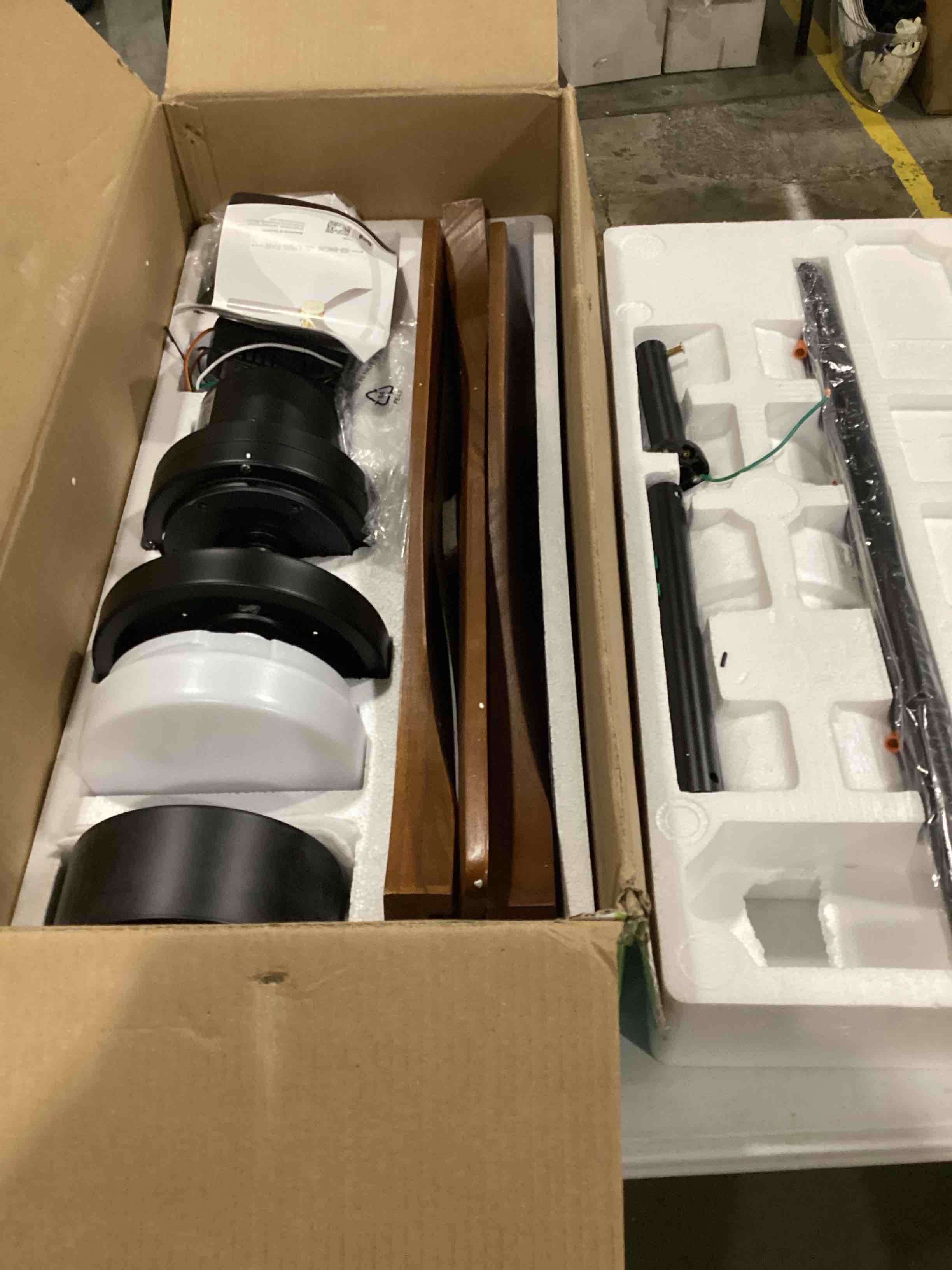 https://s3.amazonaws.com/lotting-images-prod/bidfta/GRN6731356_1729531132097.jpeg