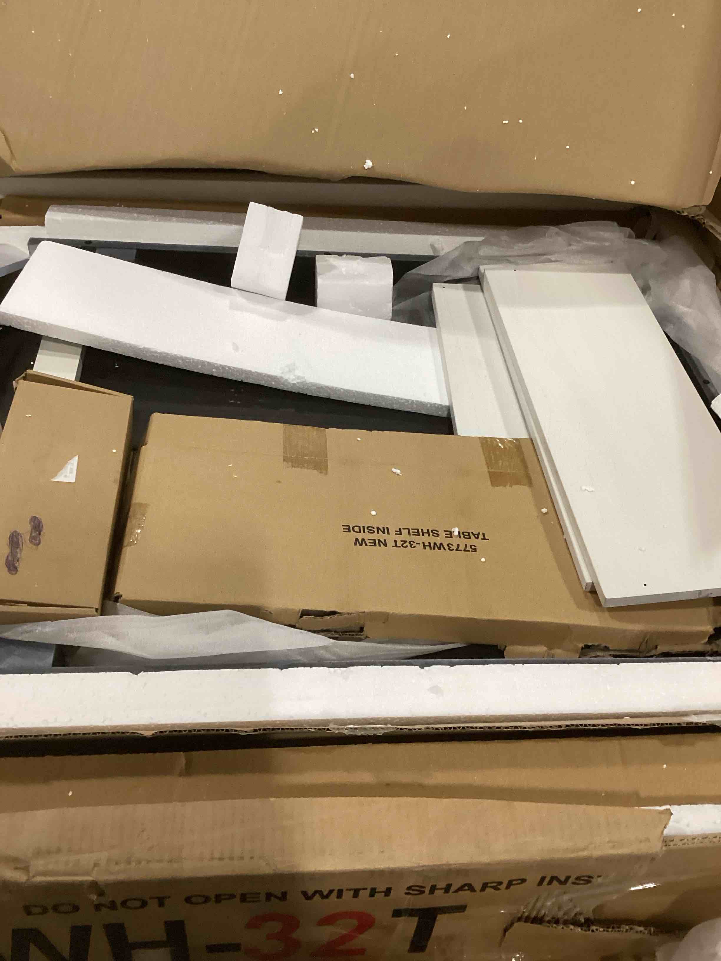 https://s3.amazonaws.com/lotting-images-prod/bidfta/GRN6731898_1730295064777.jpeg