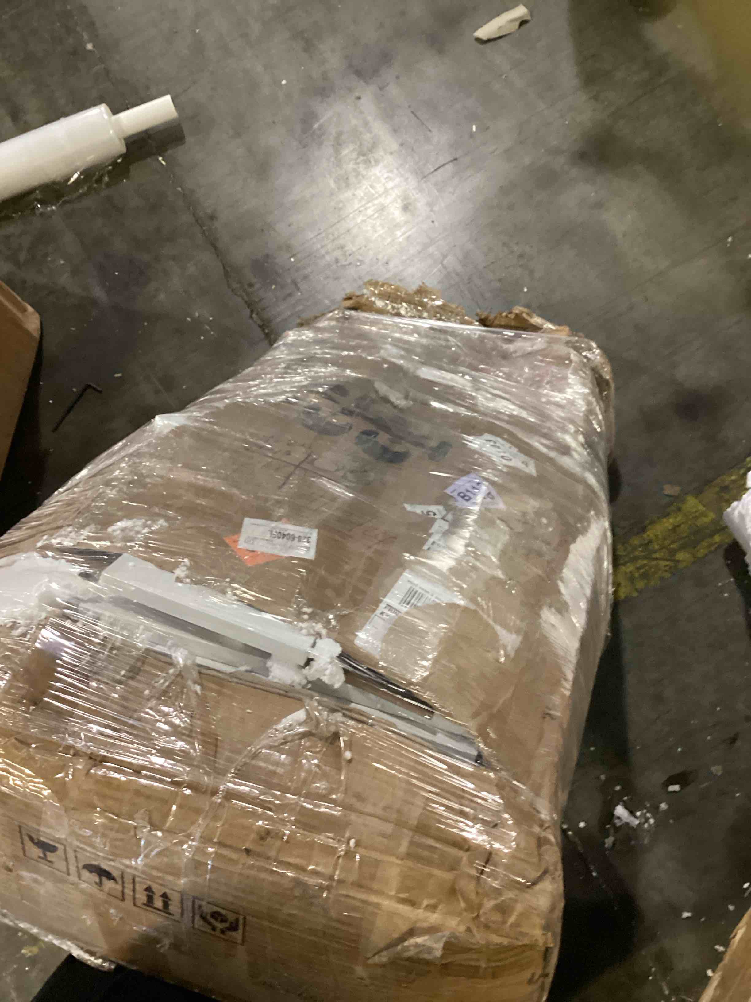 https://s3.amazonaws.com/lotting-images-prod/bidfta/GRN6732453_1729349302467.jpeg