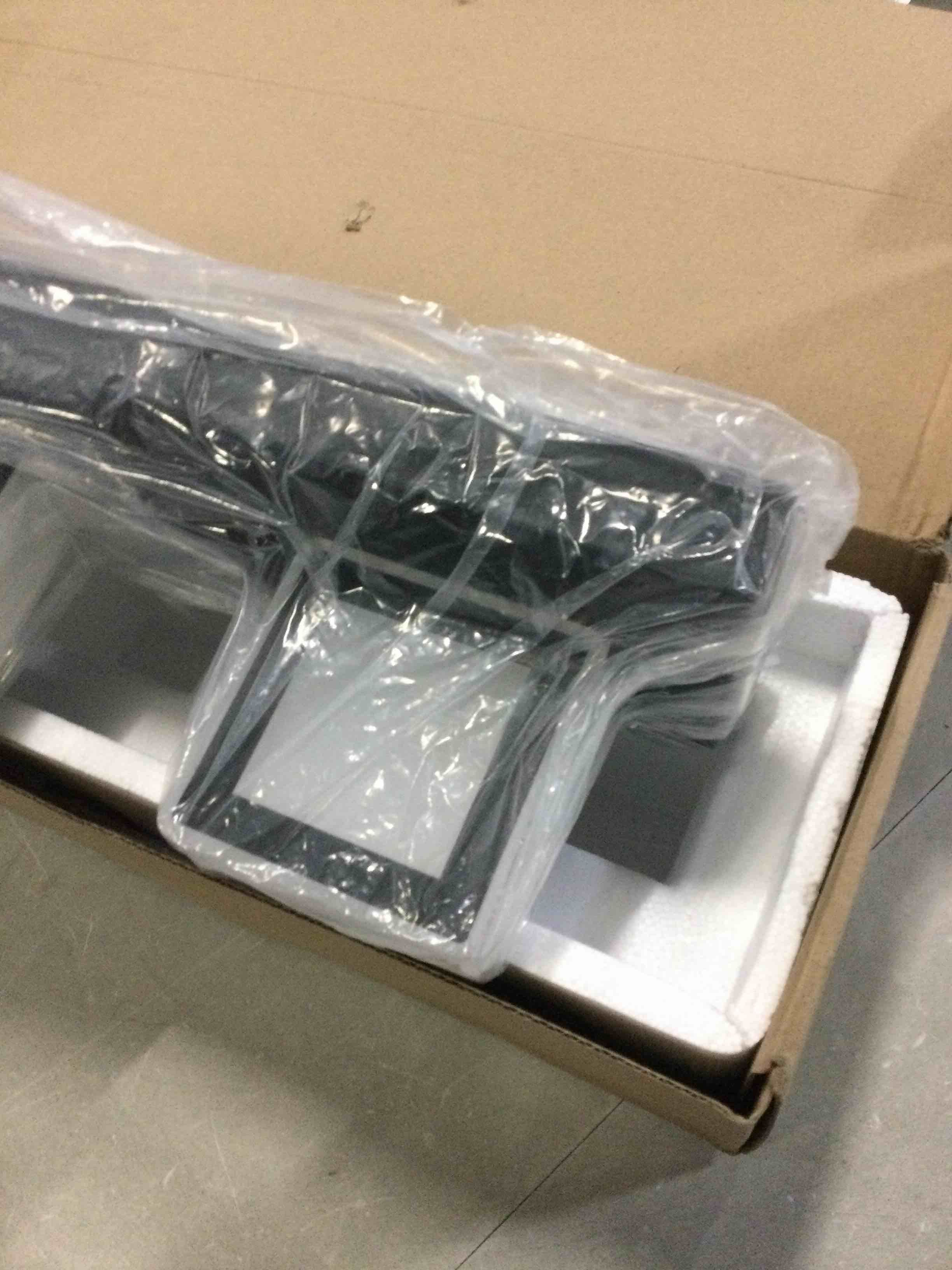 https://s3.amazonaws.com/lotting-images-prod/bidfta/GRN6733040_1730128624198.jpeg