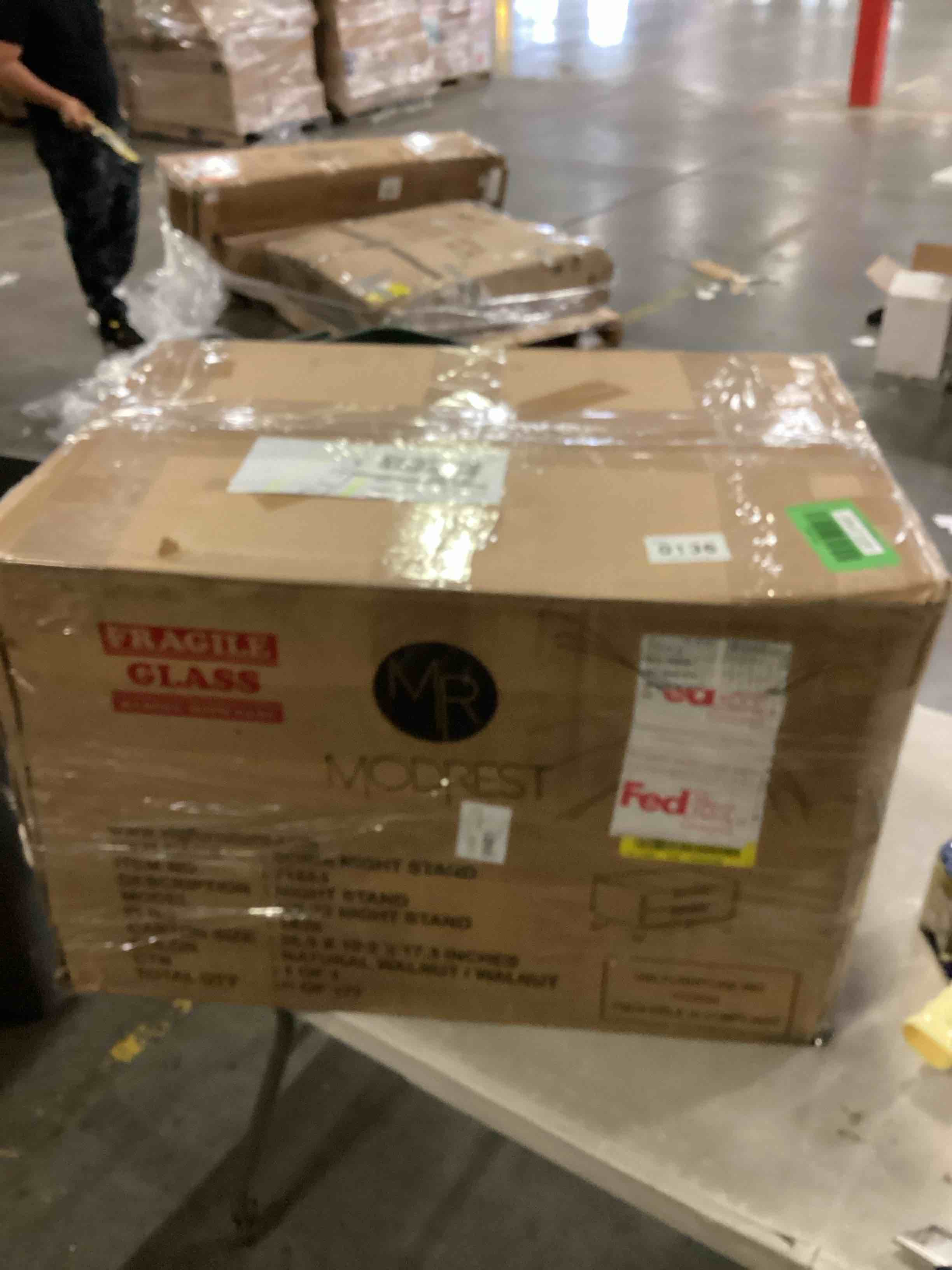https://s3.amazonaws.com/lotting-images-prod/bidfta/GRN6733261_1730293870523.jpeg