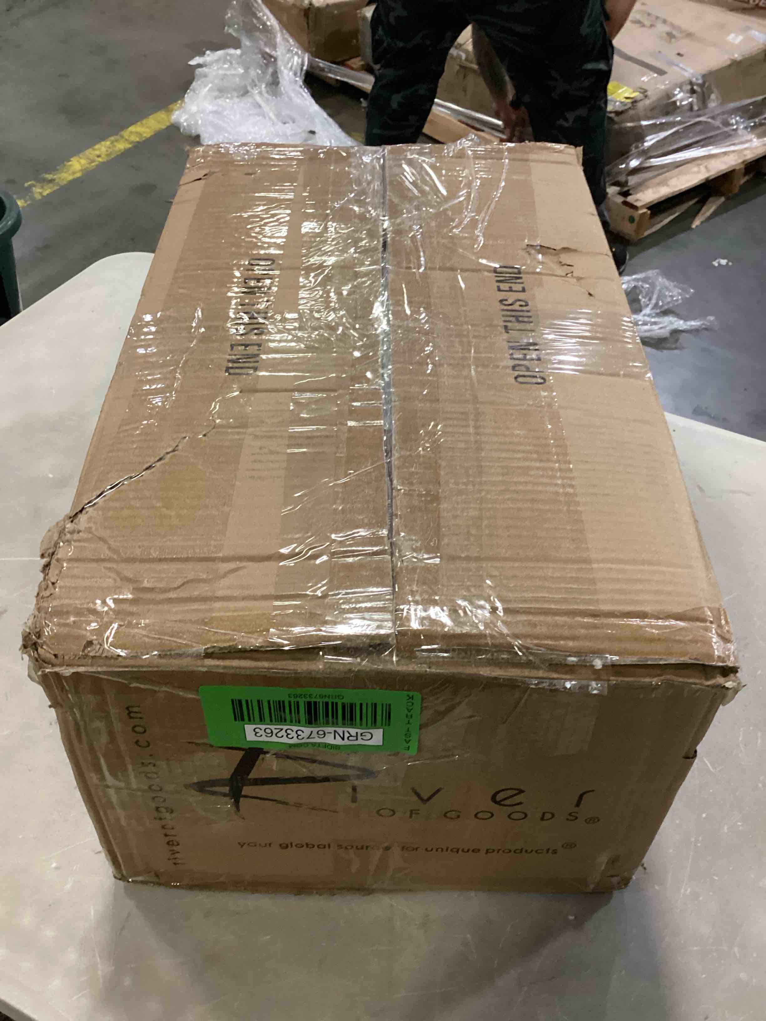 https://s3.amazonaws.com/lotting-images-prod/bidfta/GRN6733263_1730294296545.jpeg