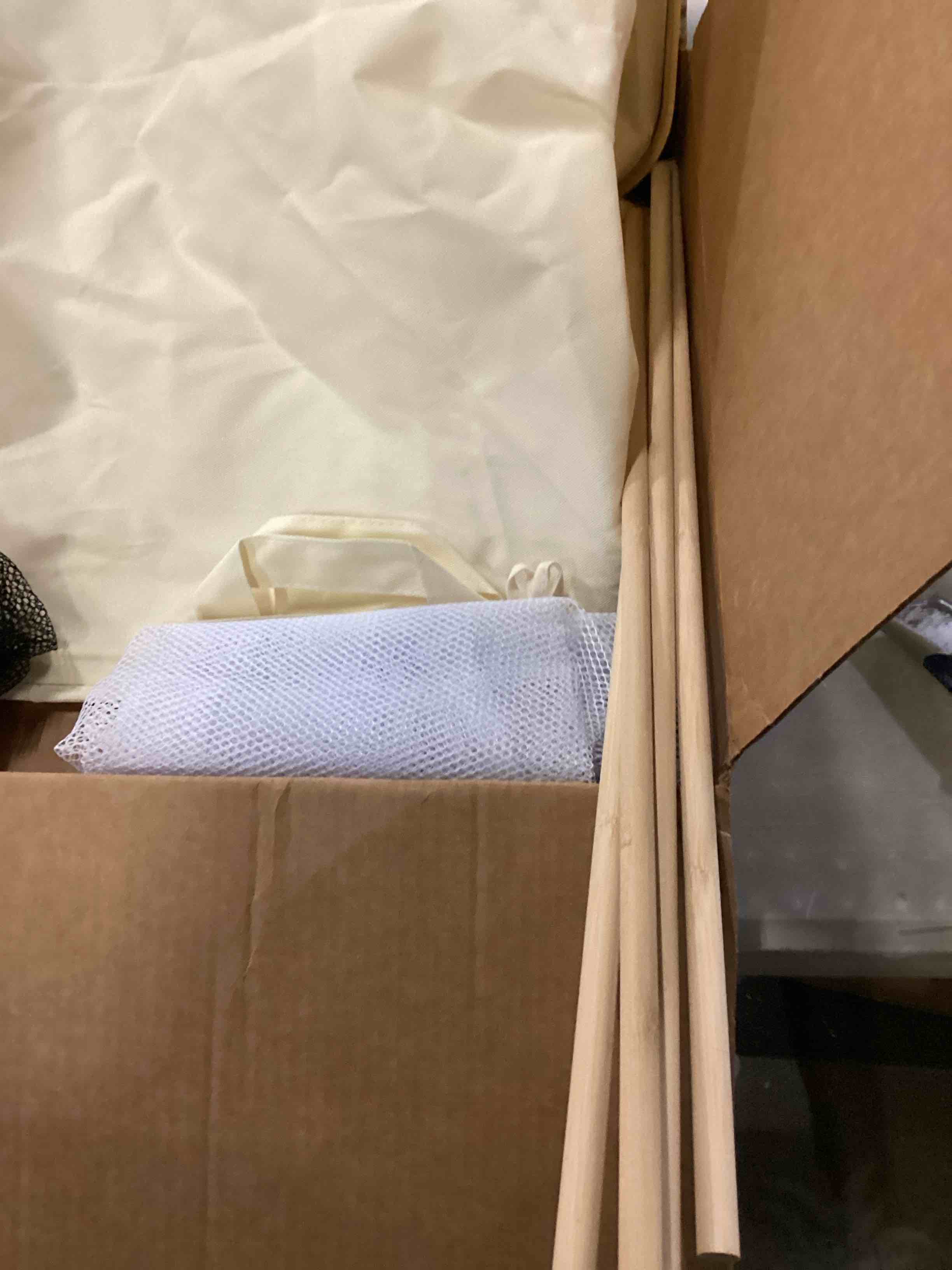 https://s3.amazonaws.com/lotting-images-prod/bidfta/GRN6733432_1730400572827.jpeg