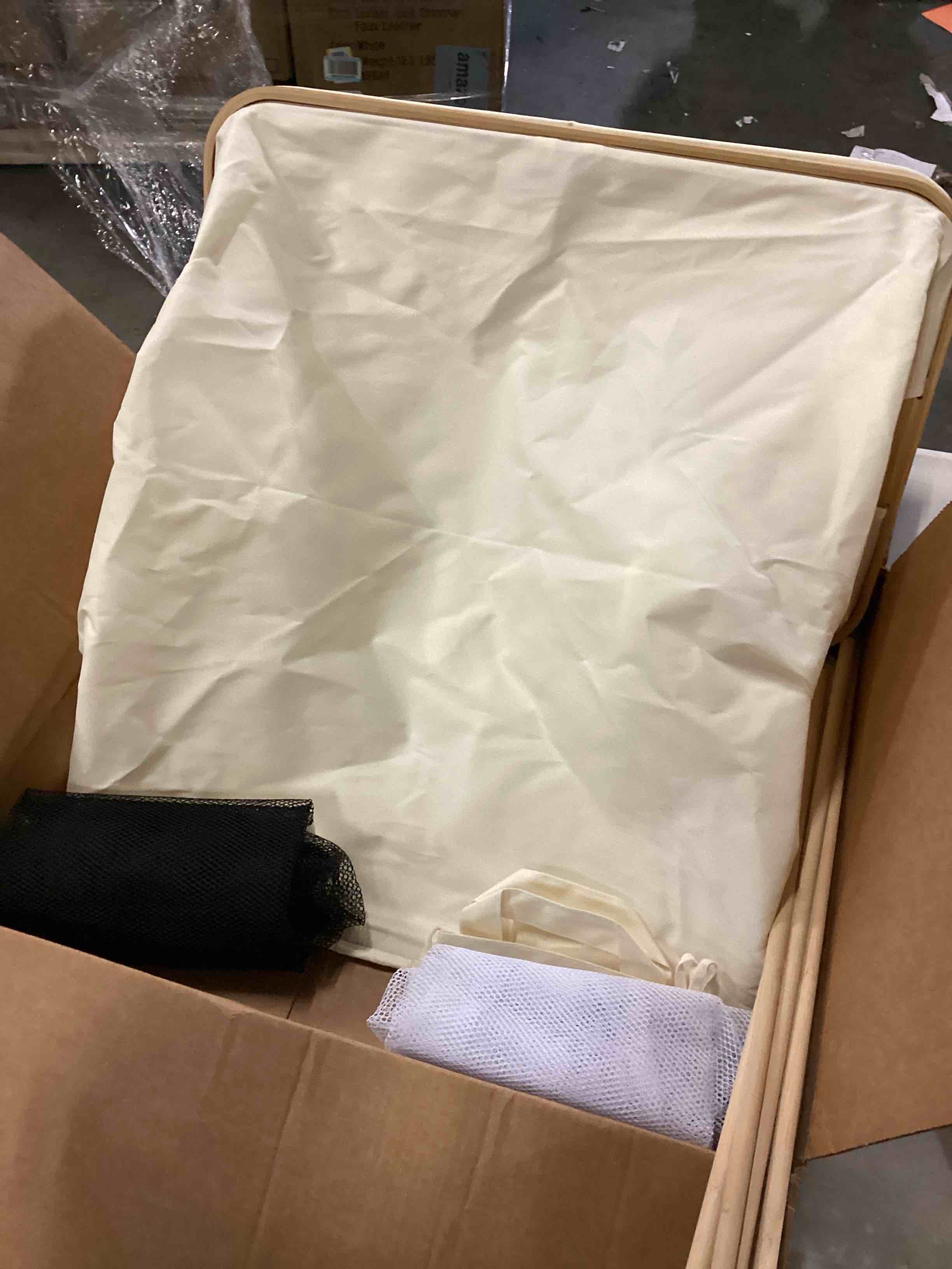 https://s3.amazonaws.com/lotting-images-prod/bidfta/GRN6733432_1730400574888.jpeg