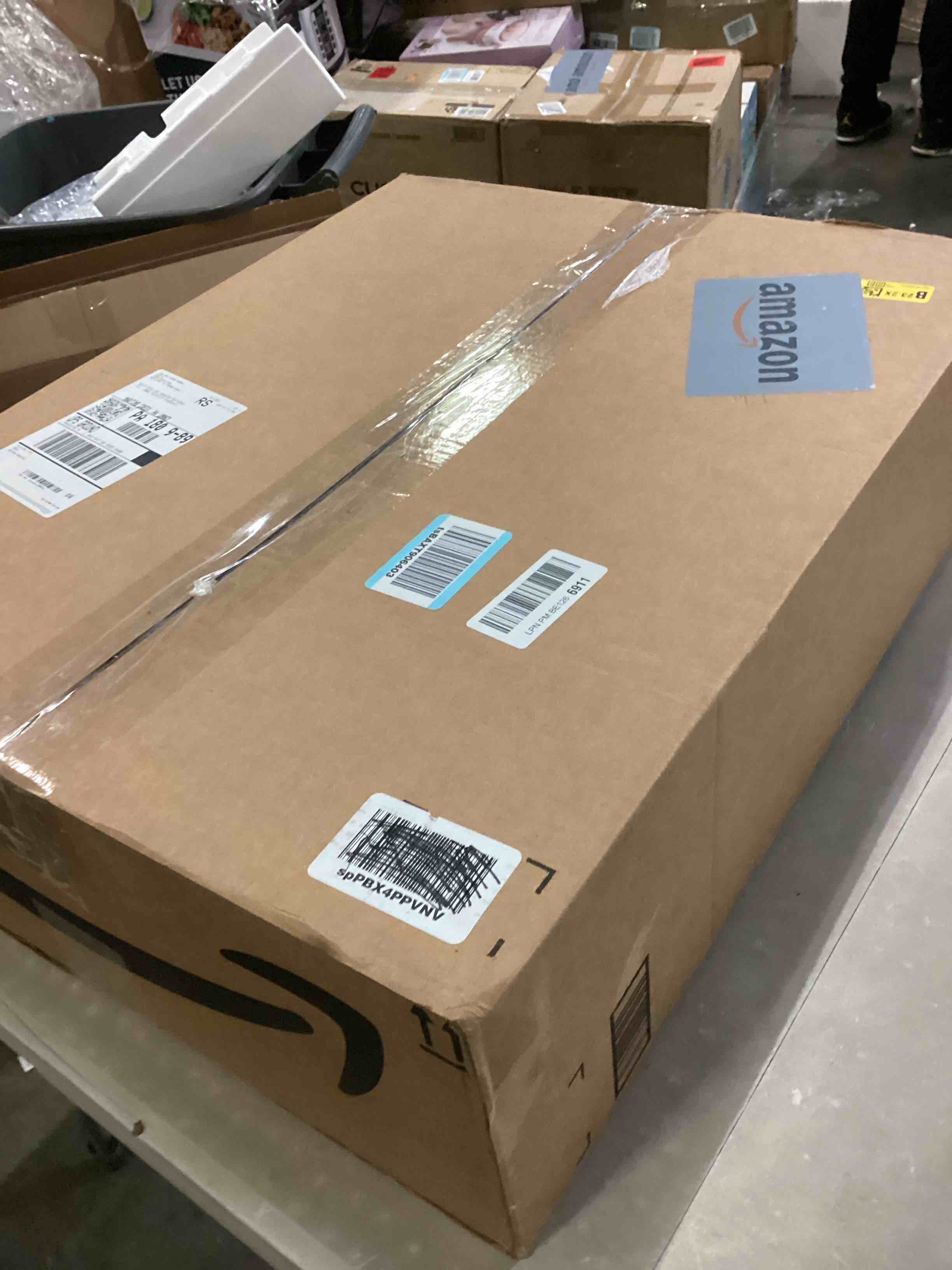 https://s3.amazonaws.com/lotting-images-prod/bidfta/GRN6733460_1730463247174.jpeg