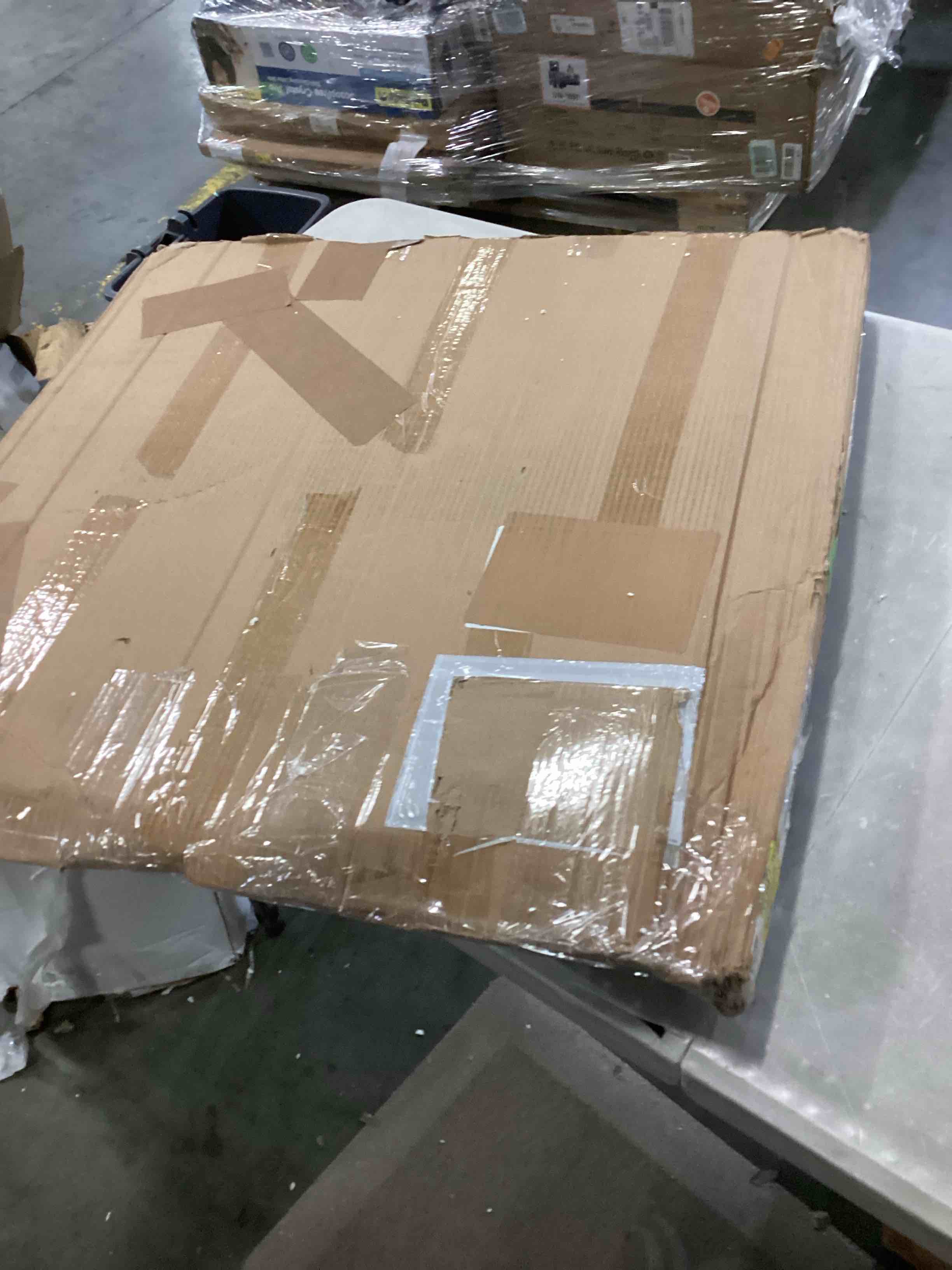 https://s3.amazonaws.com/lotting-images-prod/bidfta/GRN6733934_1730834743555.jpeg