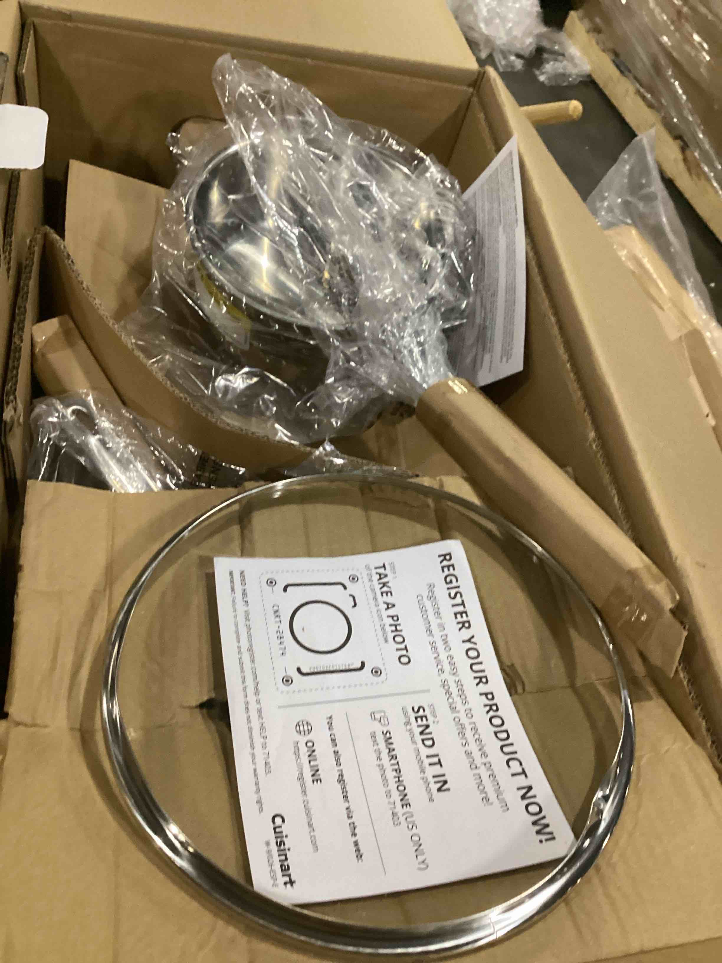 https://s3.amazonaws.com/lotting-images-prod/bidfta/GRN6733967_1729004632907.jpeg
