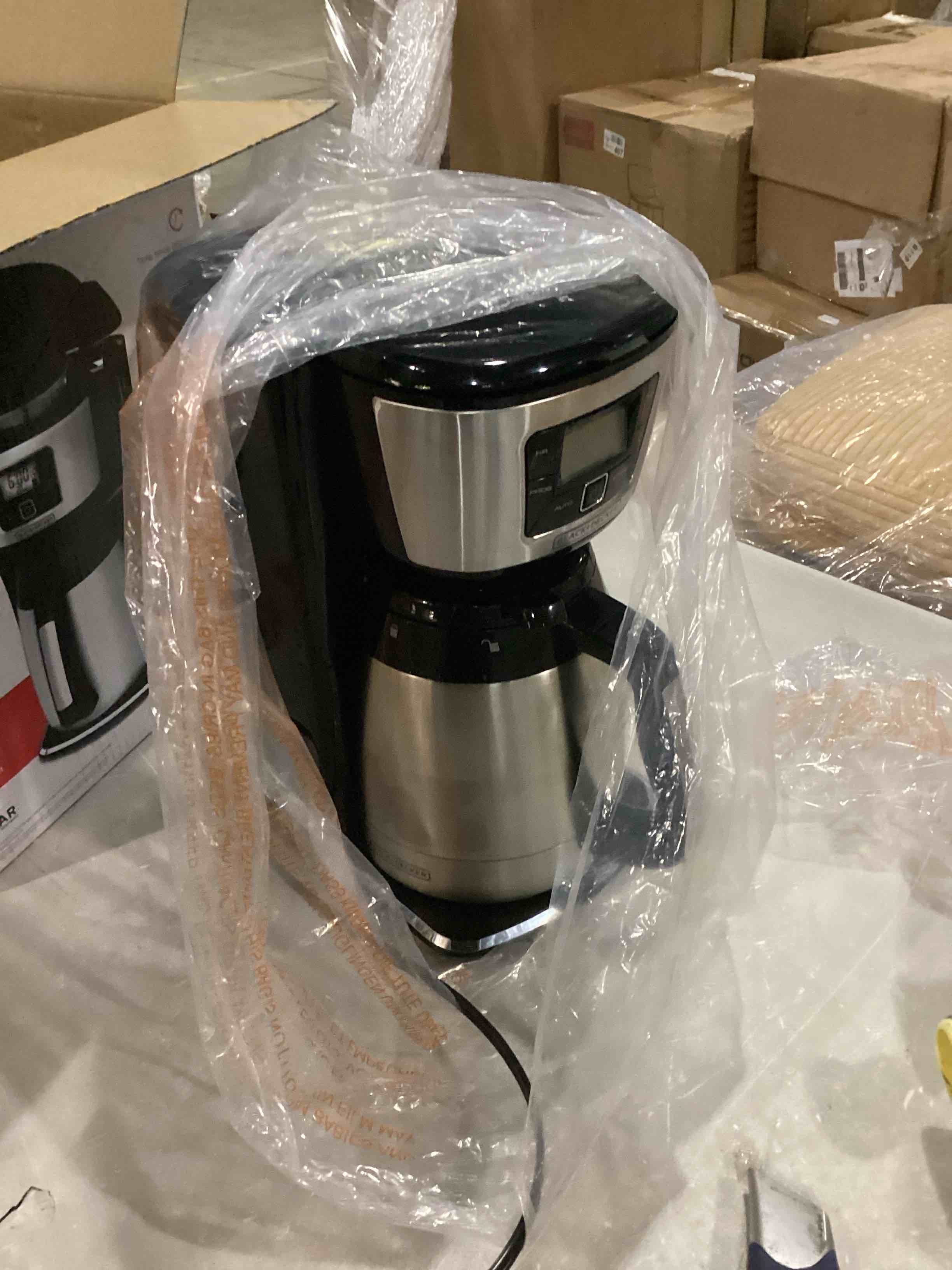https://s3.amazonaws.com/lotting-images-prod/bidfta/GRN6734037_1729085862798.jpeg