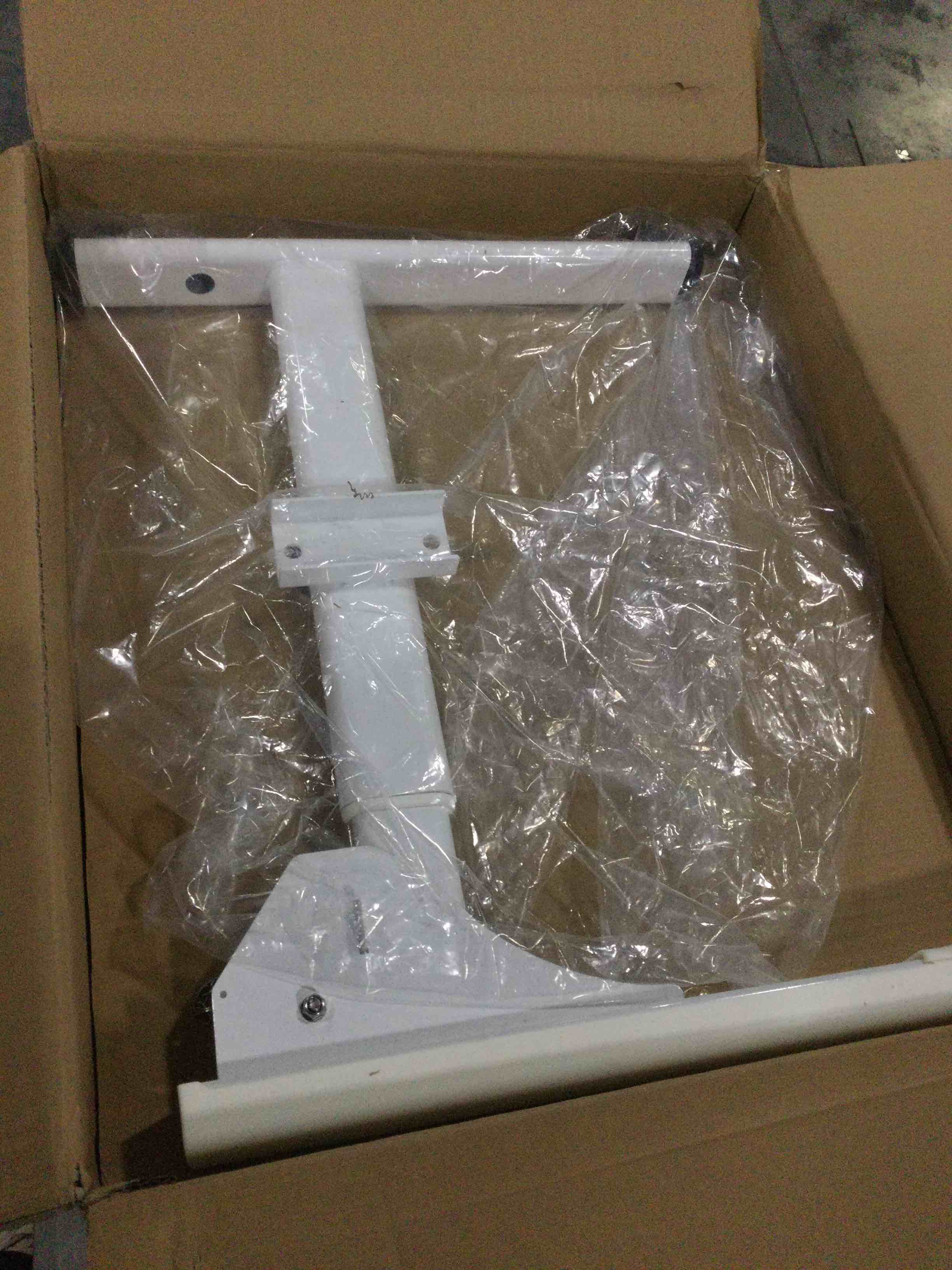 https://s3.amazonaws.com/lotting-images-prod/bidfta/GRN6734461_1729336248308.jpeg