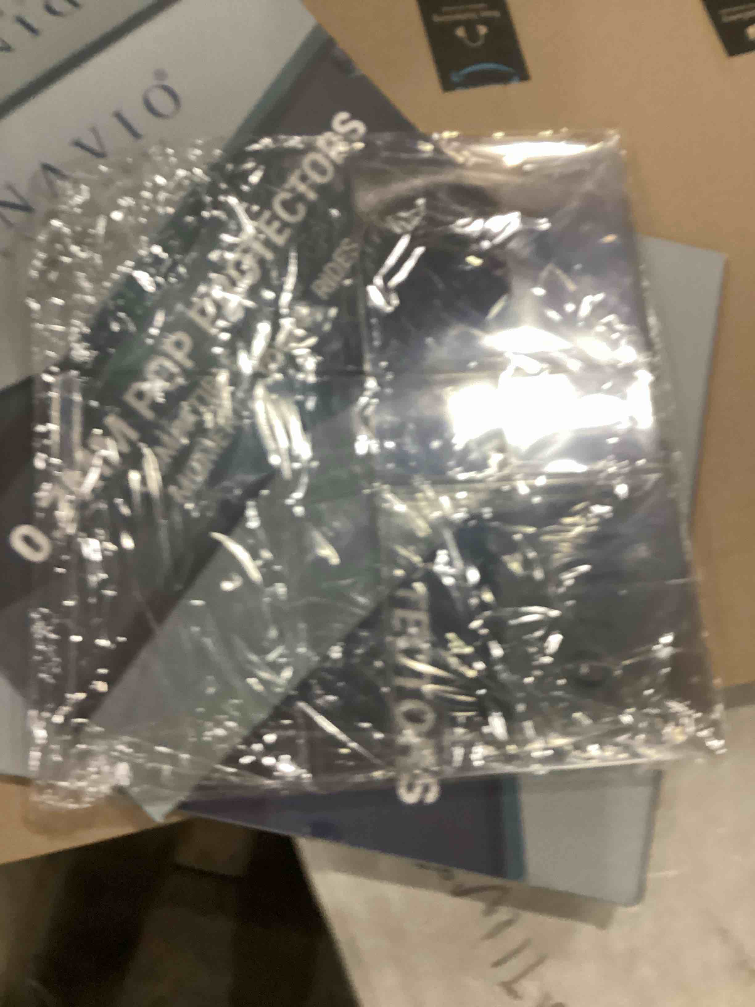 https://s3.amazonaws.com/lotting-images-prod/bidfta/GRN6735167_1729867213515.jpeg