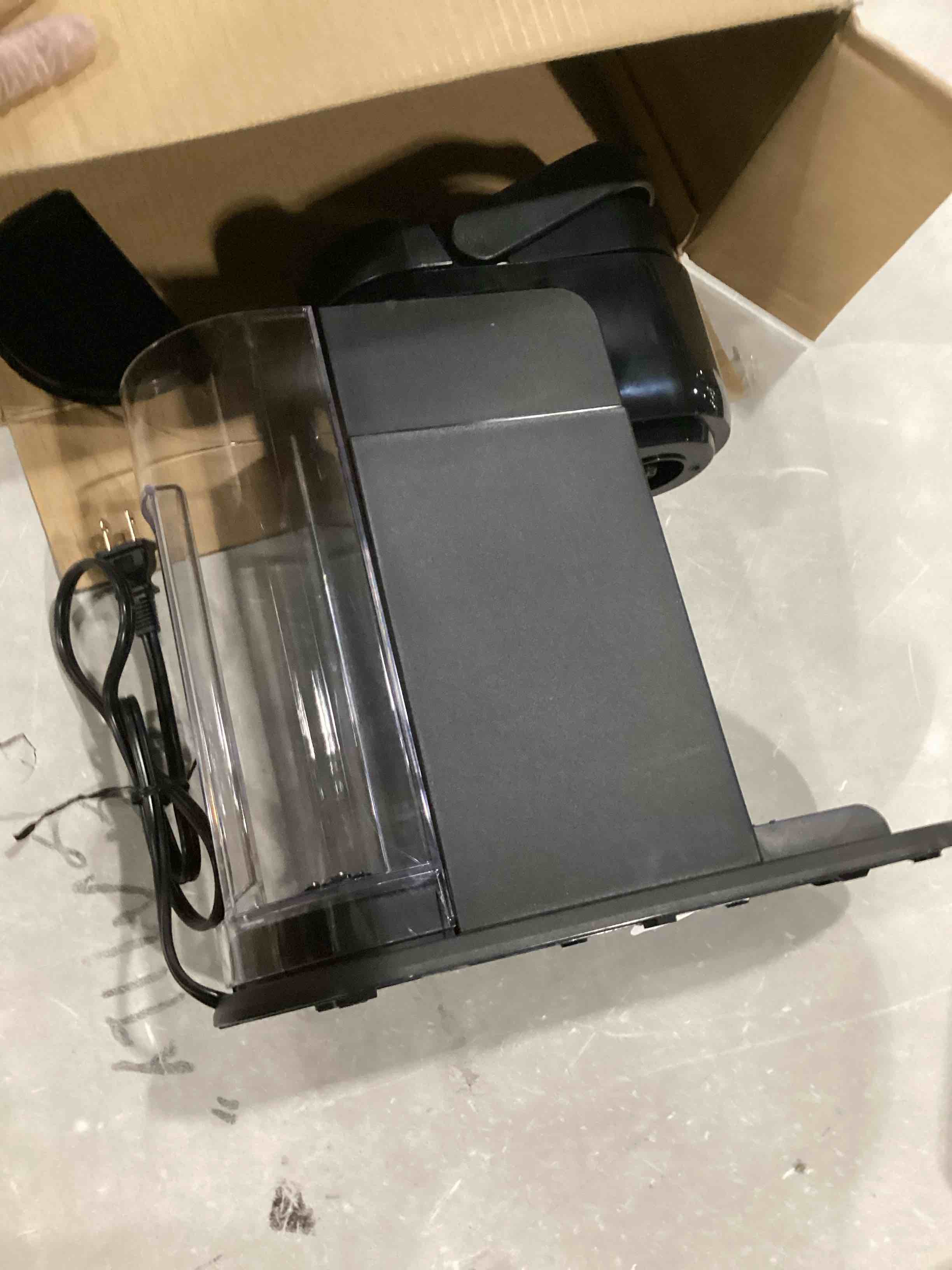 https://s3.amazonaws.com/lotting-images-prod/bidfta/GRN6735194_1729868793804.jpeg