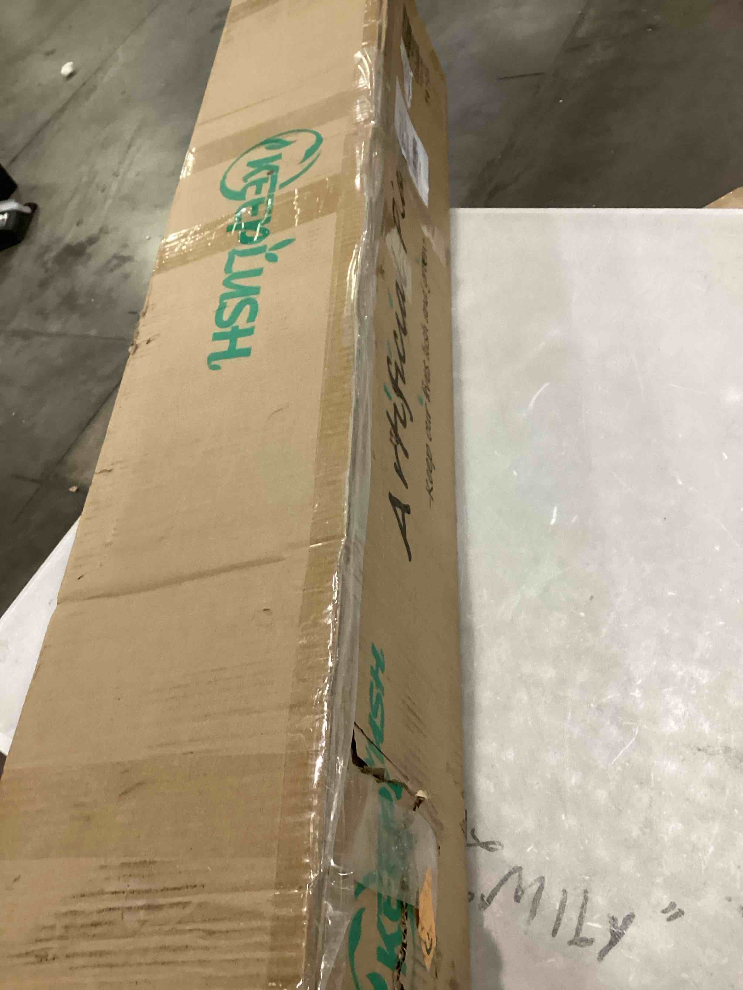 https://s3.amazonaws.com/lotting-images-prod/bidfta/GRN6735207_1729876981255.jpeg